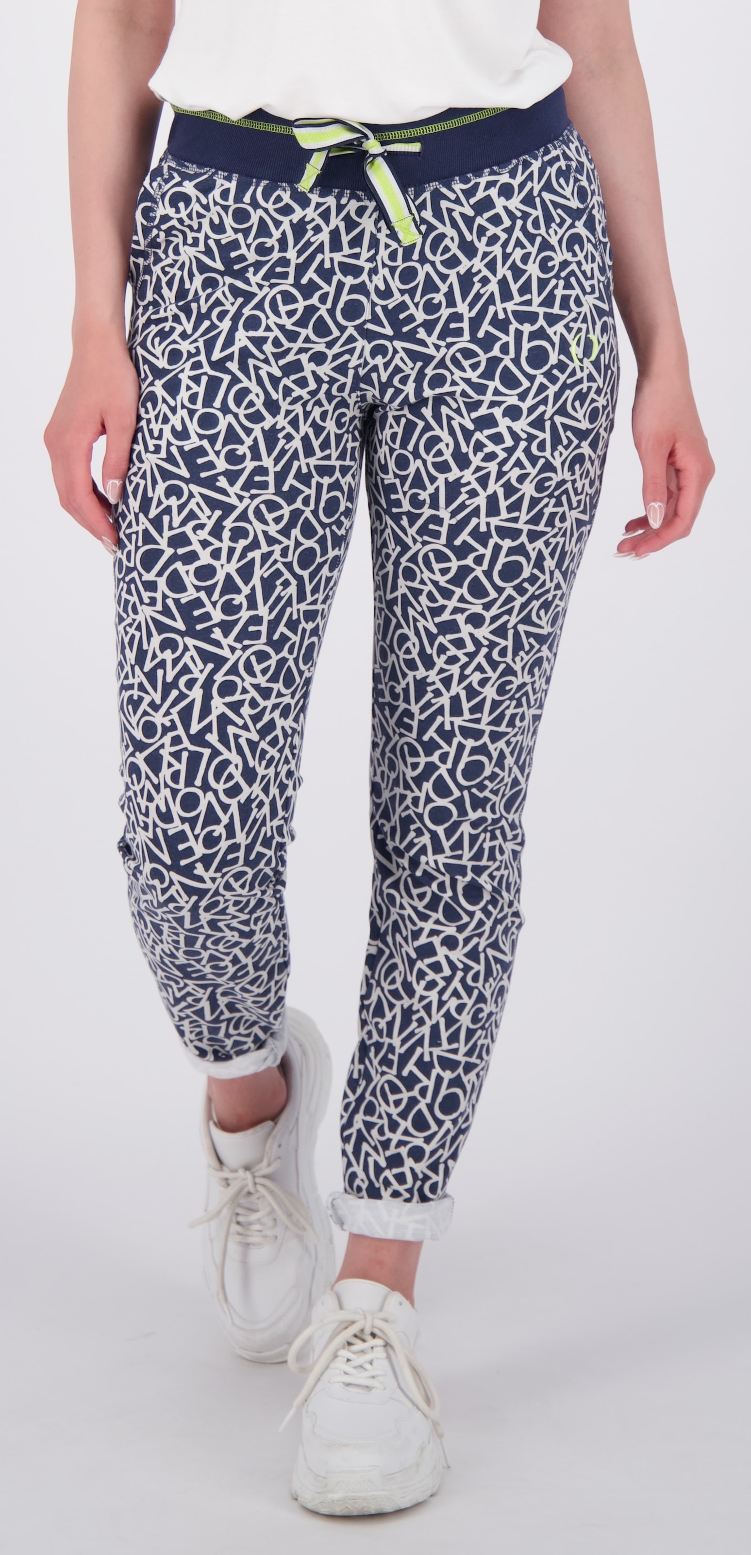 LPO Sweathose "ADA WOMEN", elastischer Bund, Kordelzug, Allover Print günstig online kaufen