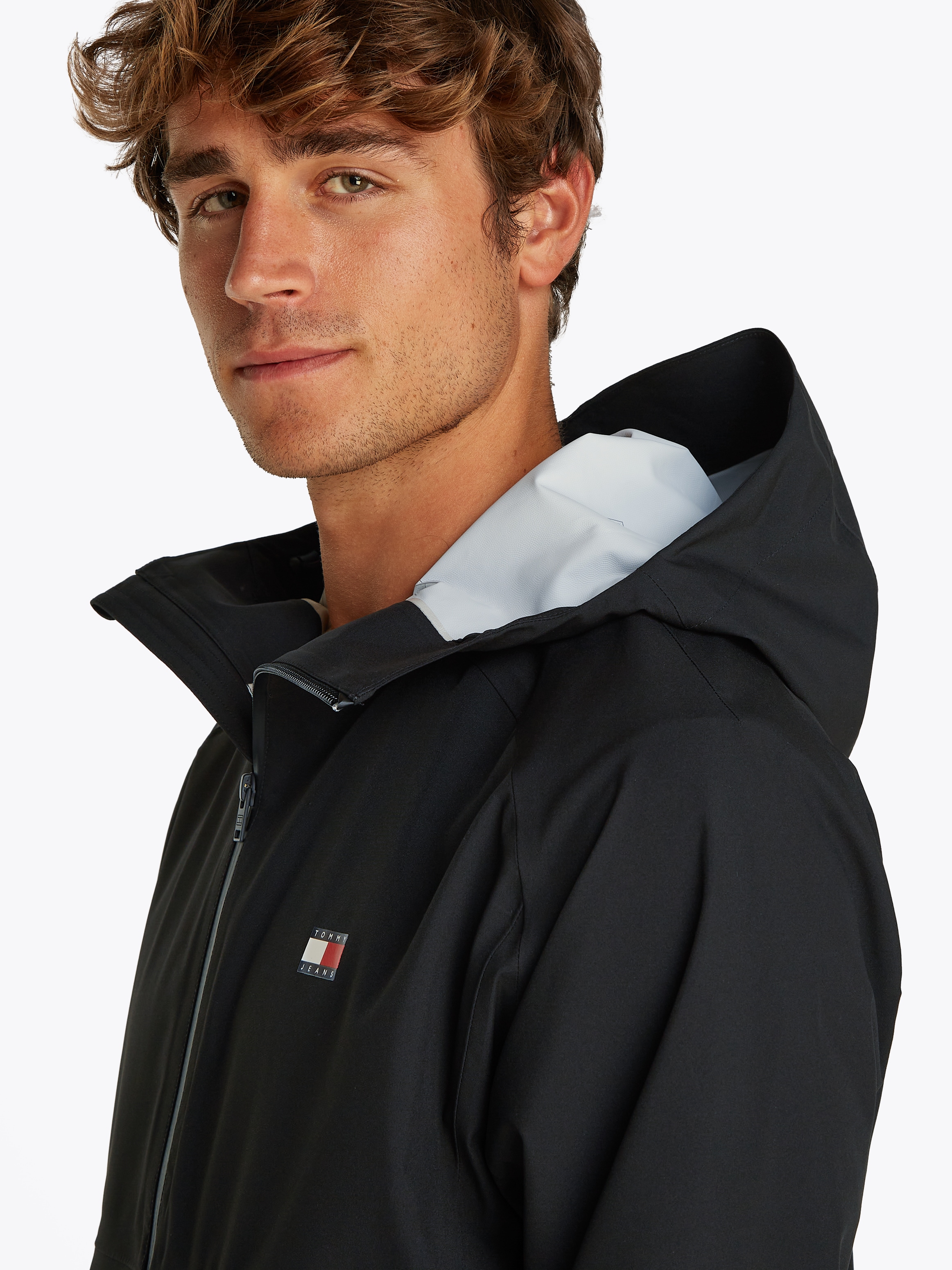 Tommy Jeans Blouson »TJM TECH WINDBREAKER«, mit Kapuze
