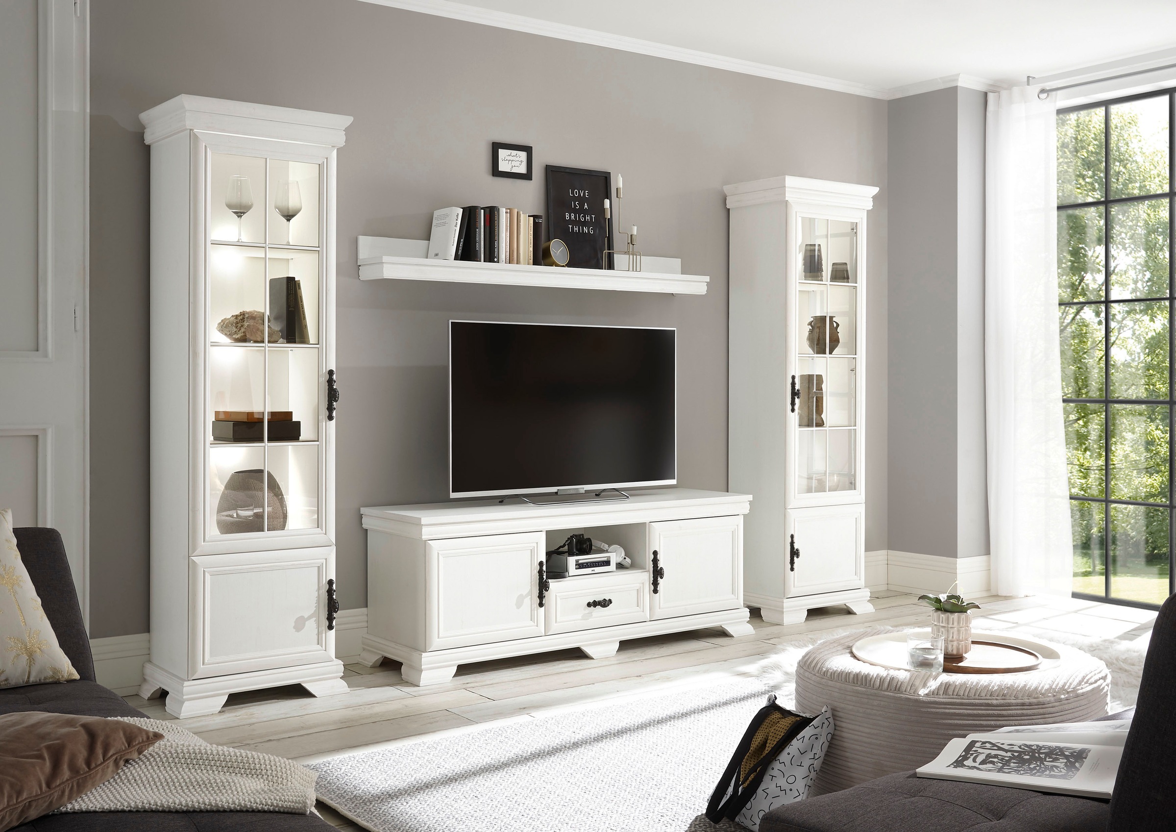 Home affaire Wohnwand "Royal" bestehend aus 2 Vitrinen, 1 Lowboard und 1 Wa günstig online kaufen