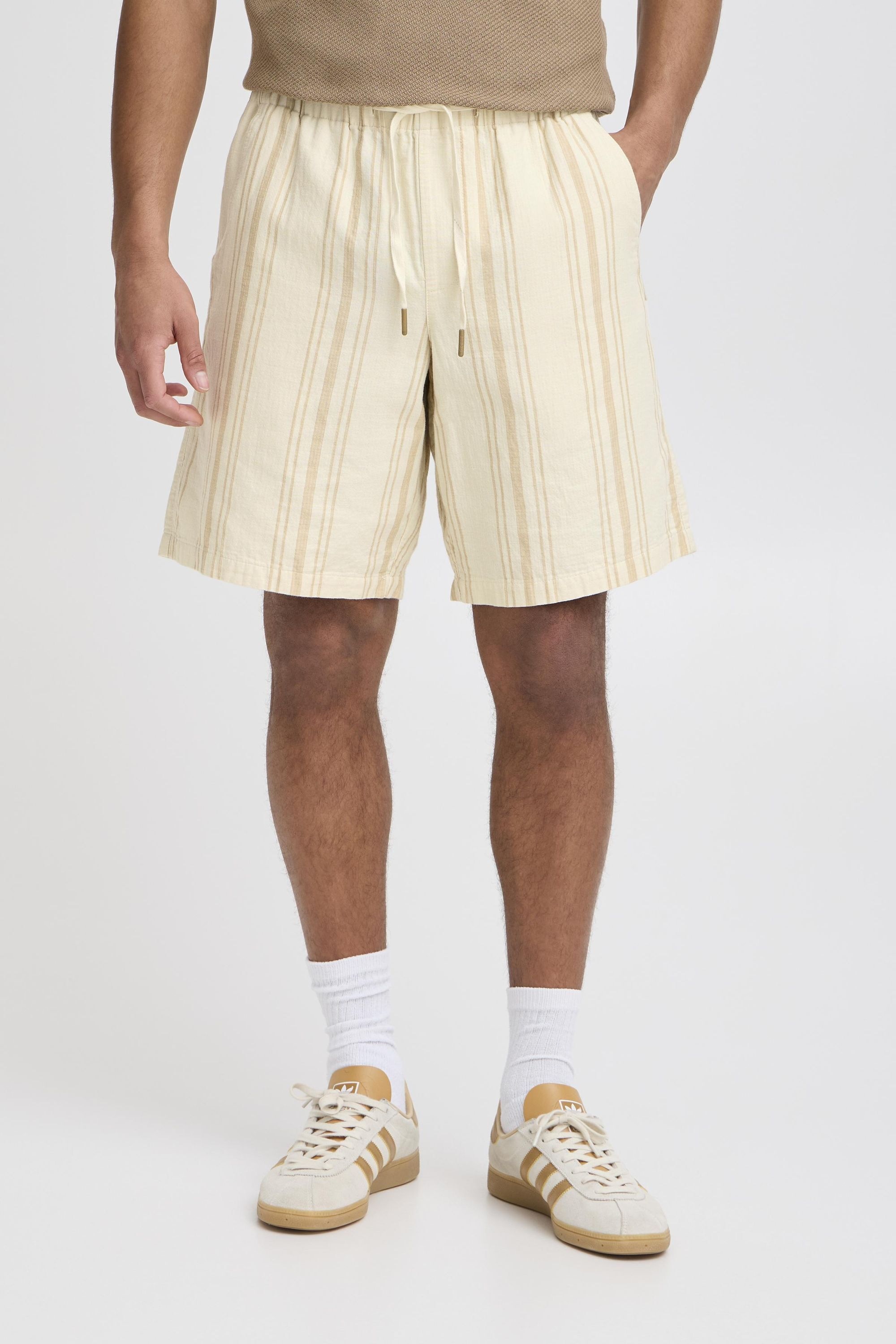 Thumbnail - Blend Chinoshorts "Chinoshorts BHMILES wovenshorts"