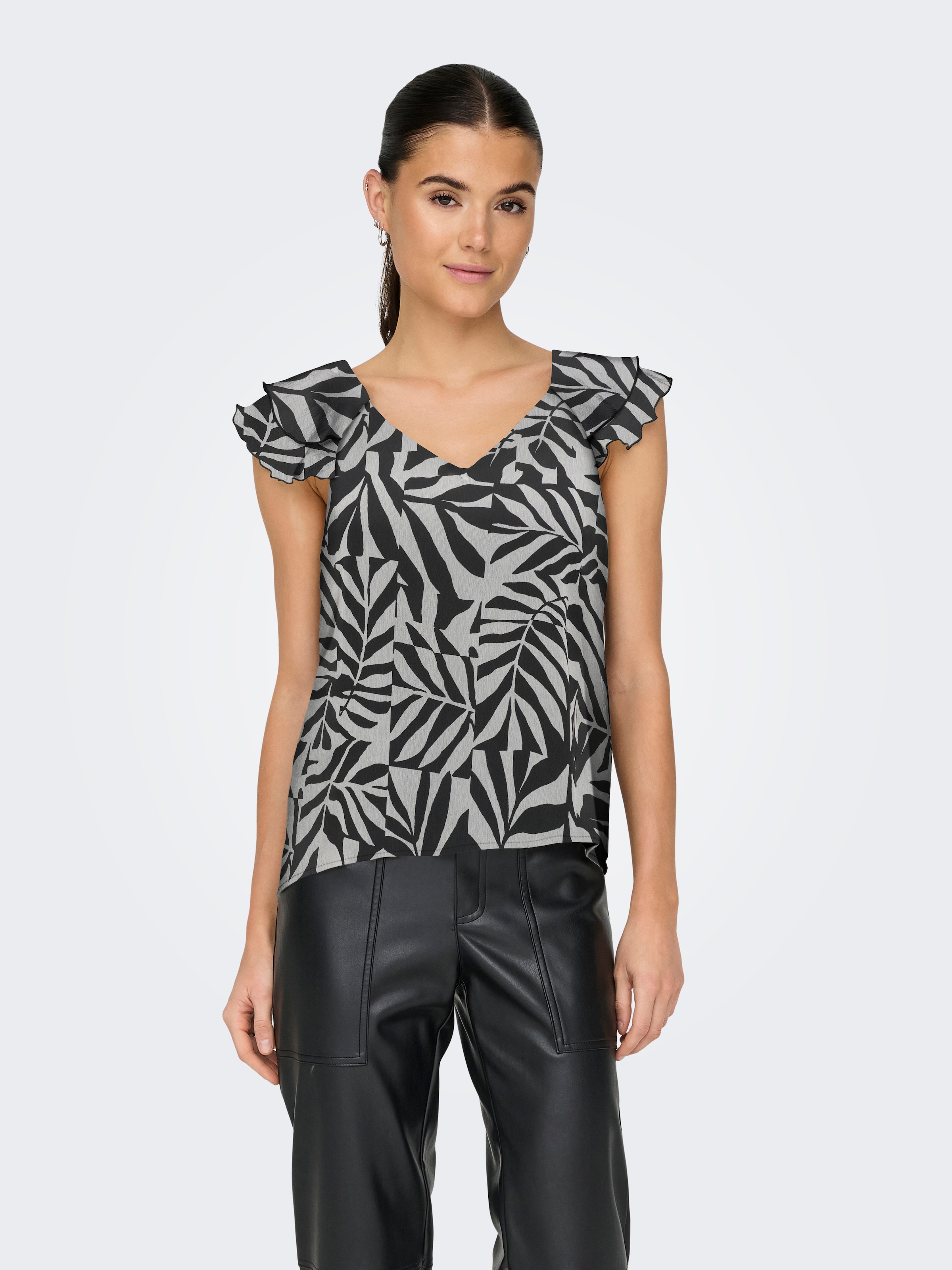ONLY Blusenshirt "ONLASTA LIFE CAPSLEEVE V-NECK TOP PTM" günstig online kaufen