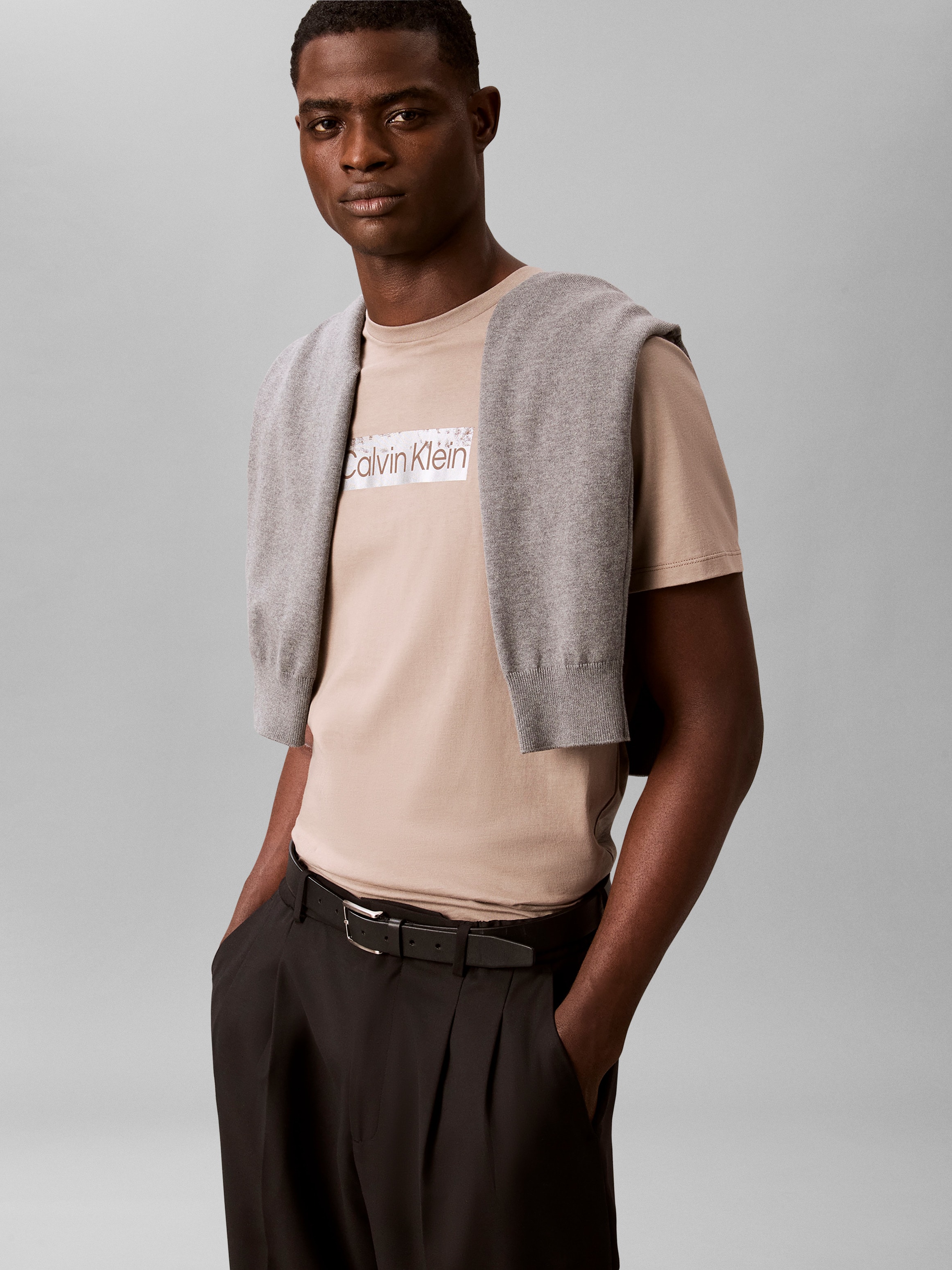 Calvin Klein T-Shirt Reine Baumwolle, Regular Fit, Glanzdruck