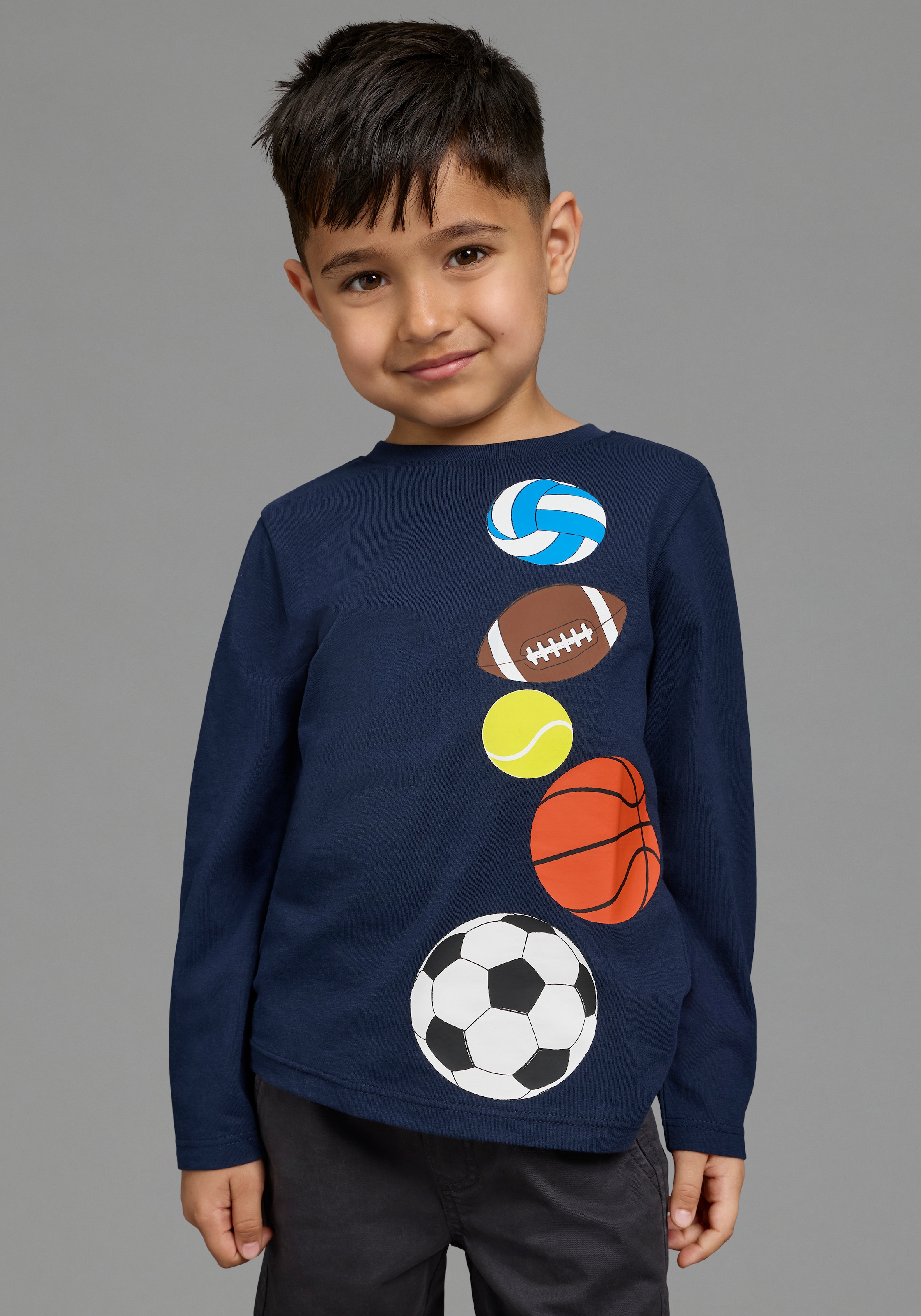 KIDSWORLD Langarmshirt "Shirt mit tollem Bälle Druck" Shirt mit Ball-Druck, Basic-Passform, Langarm, mit Rundhalsausschnitt