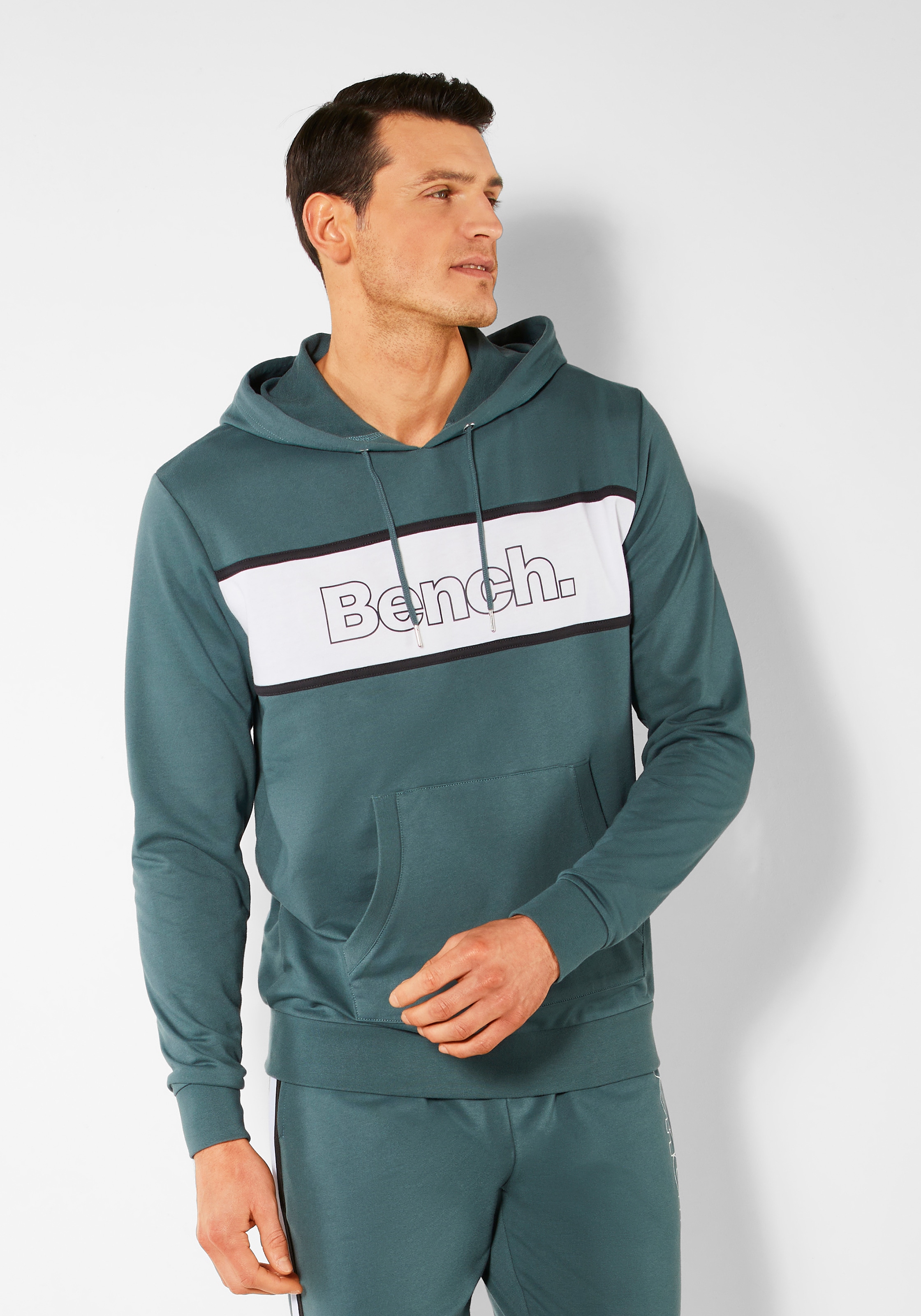 Bench. Loungewear Hoodie, Langarm, Sweatshirt mit Rundhals und Kapuze, Baumwollmischung