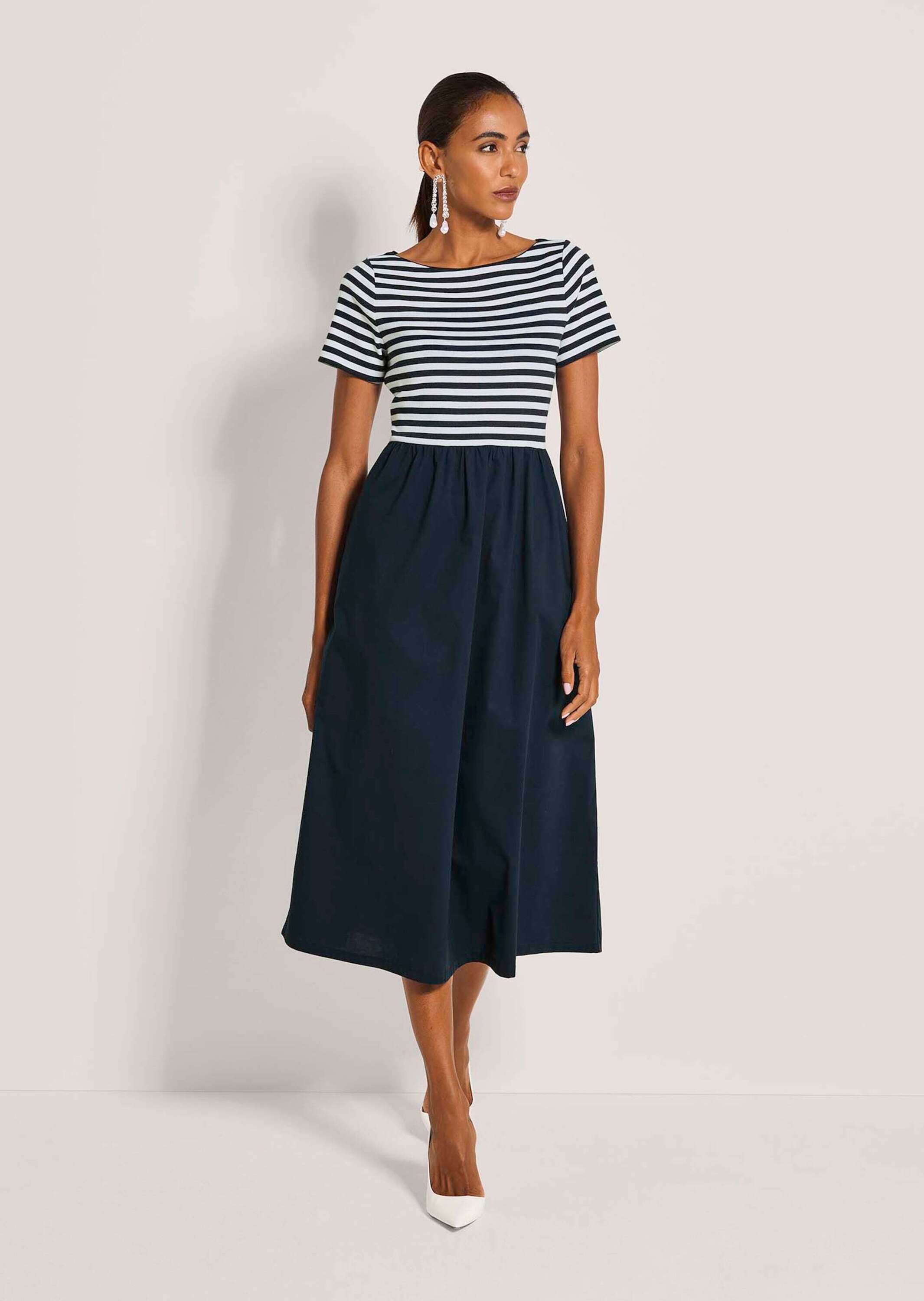 MADELEINE Midikleid »Jerseykleid Baumwollkleid mit Streifendetails« Nahttasche Seitennahttaschen