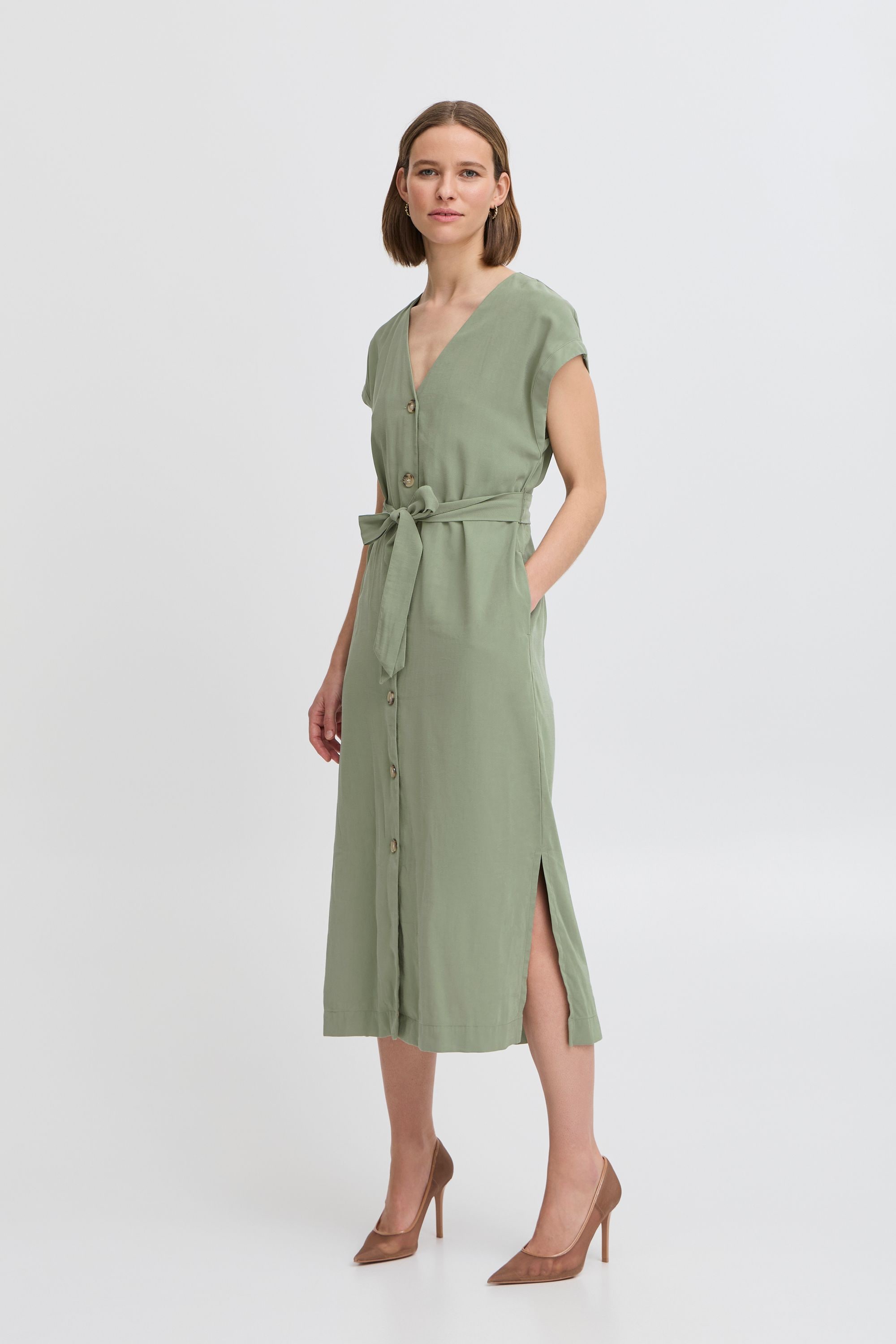 b.young Midikleid »Midikleid BYDALANO DRESS«