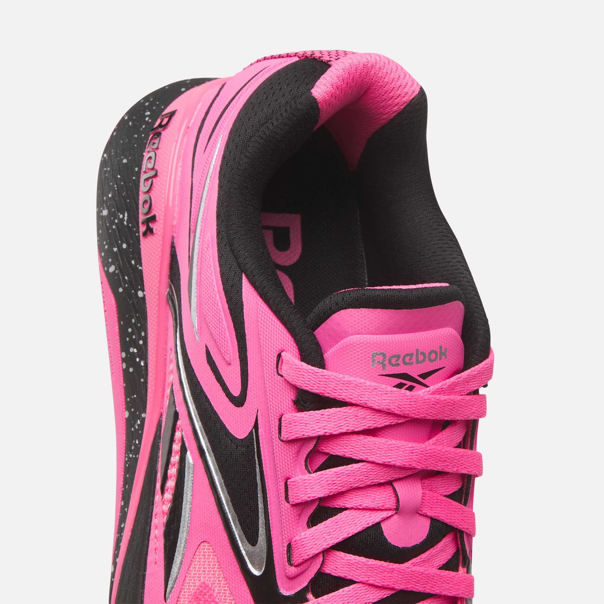 Reebok Trainingsschuh »NANO X5 EDGE«  durch erstklassige Agilität perfekt für Multisport