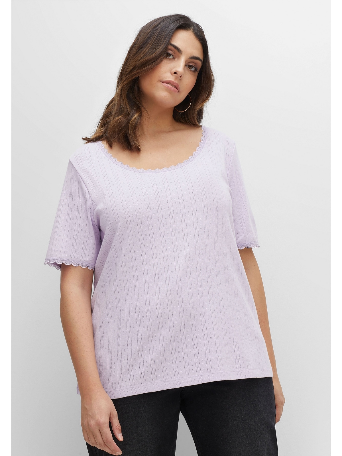 Sheego T-Shirt »Große Größen«, mit Lochmuster und Spitze für kaufen | BAUR