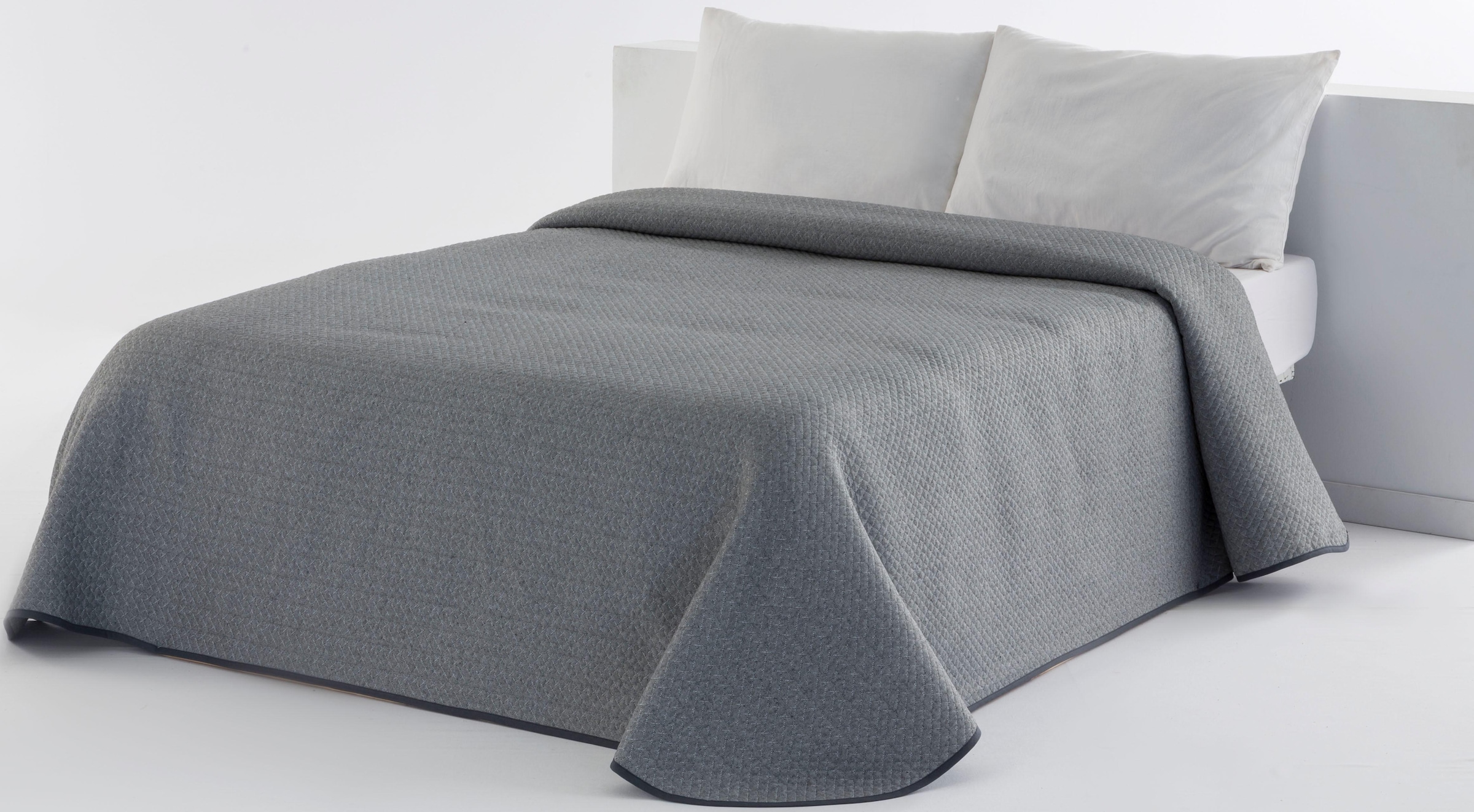 OTTO home Tagesdecke "Annika gesteppte Tagesdecke, aus 50% recyceltem Polye günstig online kaufen