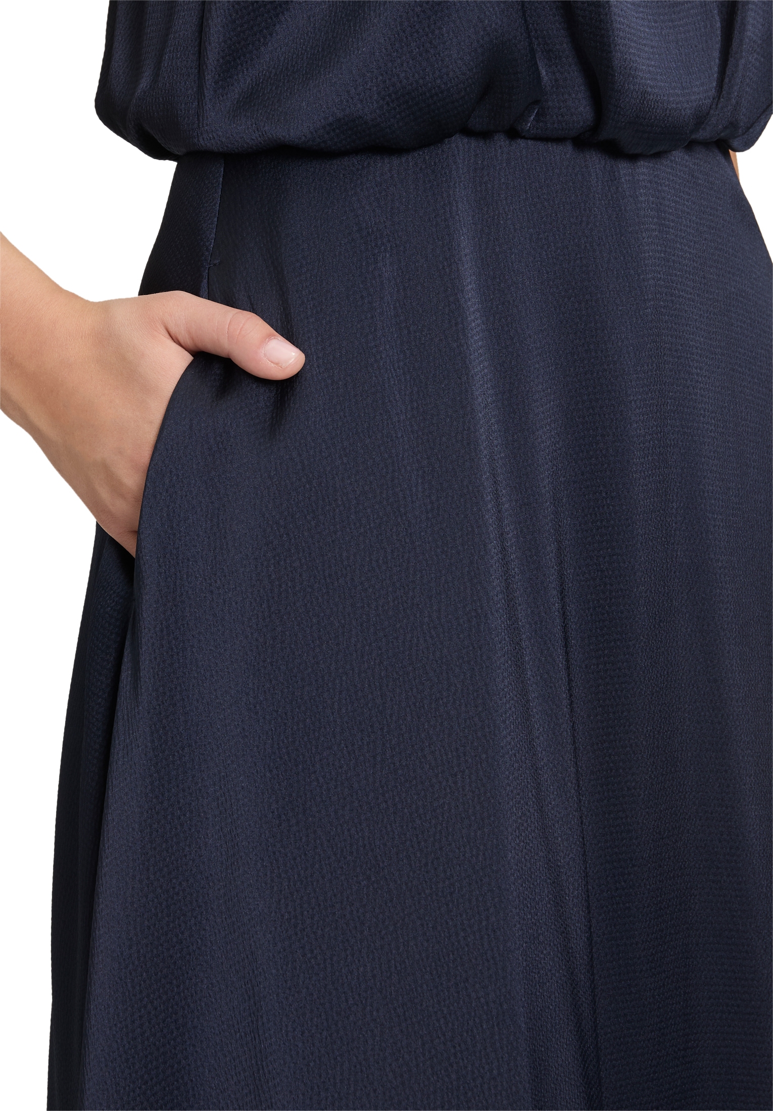 Vera Mont Cocktailkleid »Vera Mont Cocktailkleid mit Stehkragen«, Material