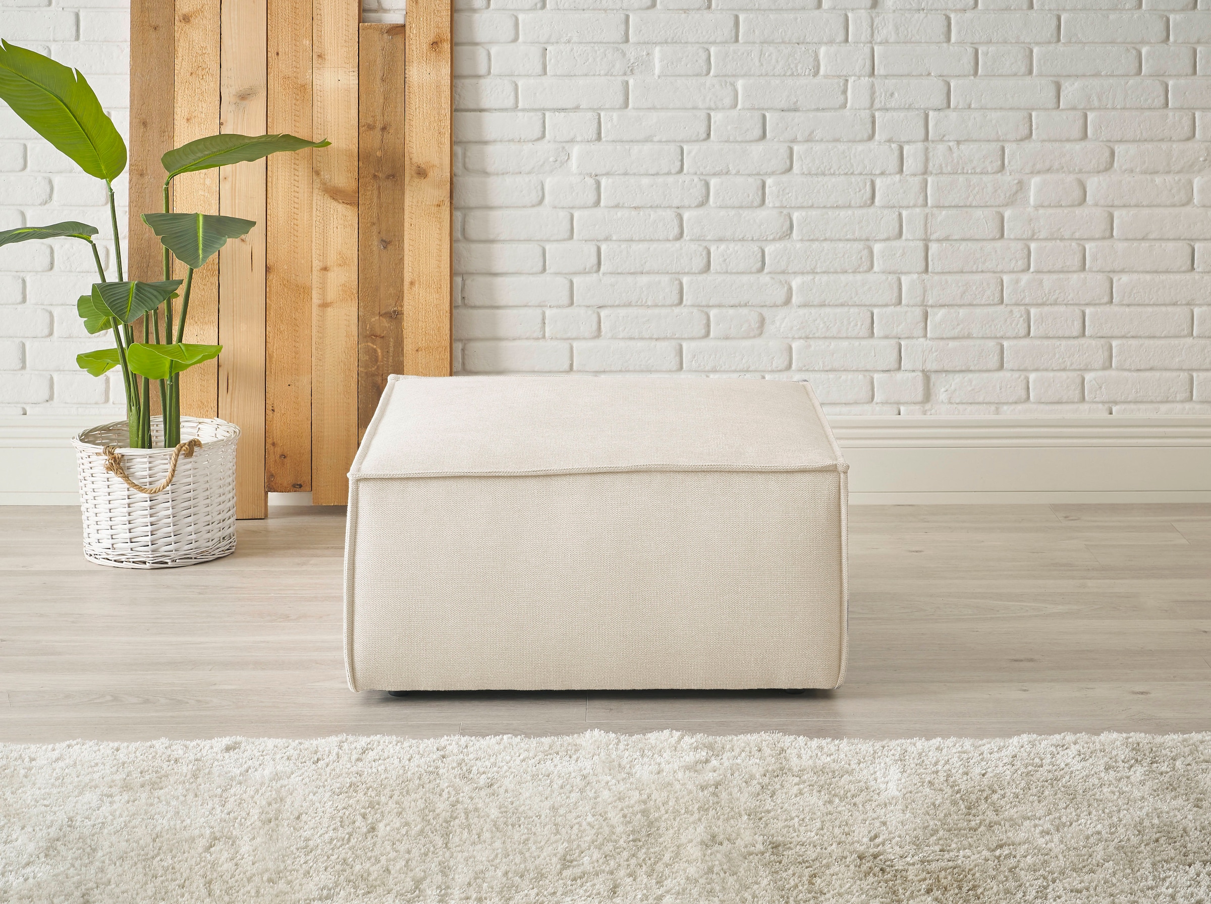 andas Hocker "FINNLEY, Polsterhocker in Bouclé, Struktur fein u. Mega Cord günstig online kaufen