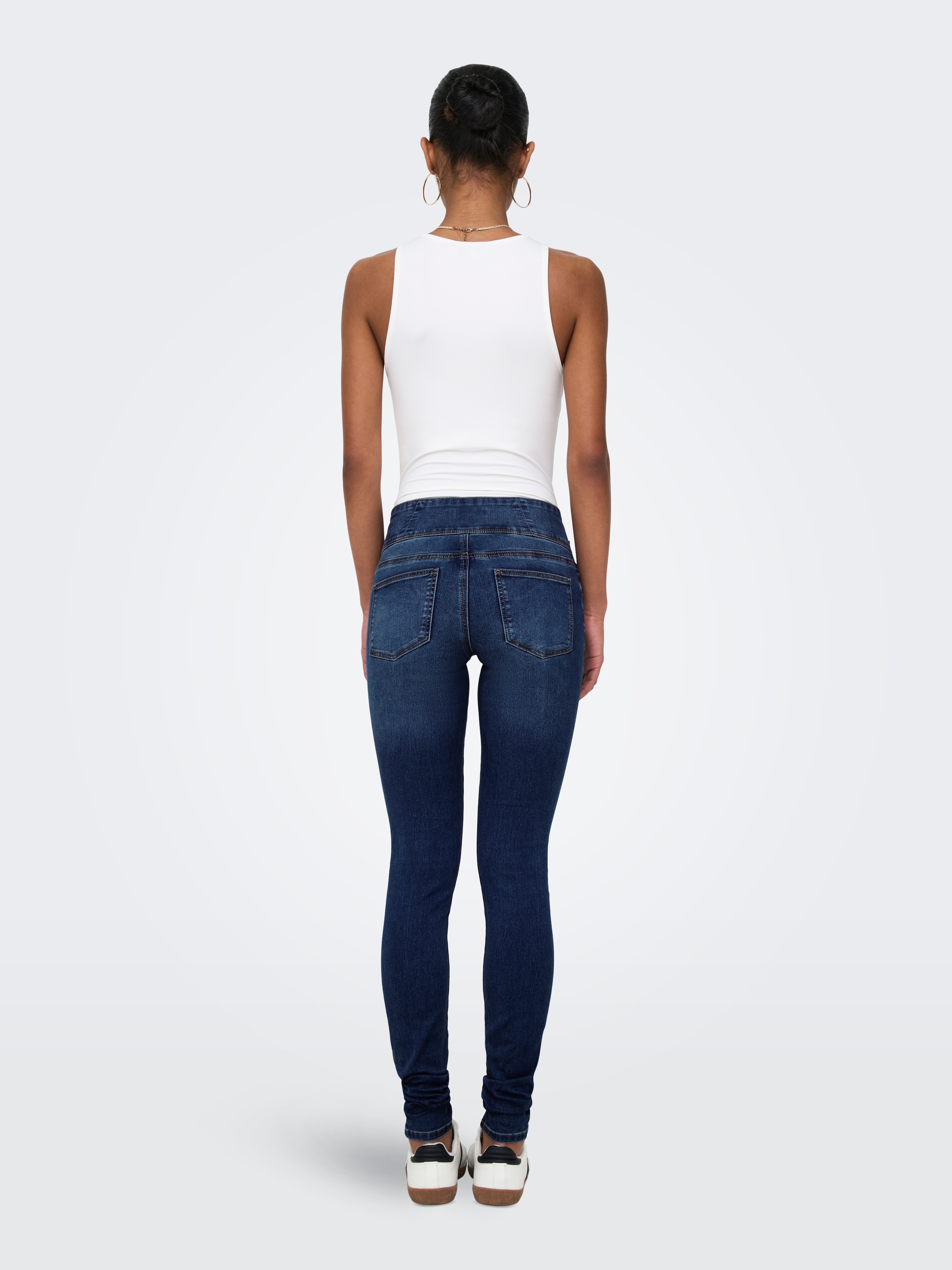 ONLY Skinny-fit-Jeans »ONLROYAL REG VIS BUT SK DNM PIM«