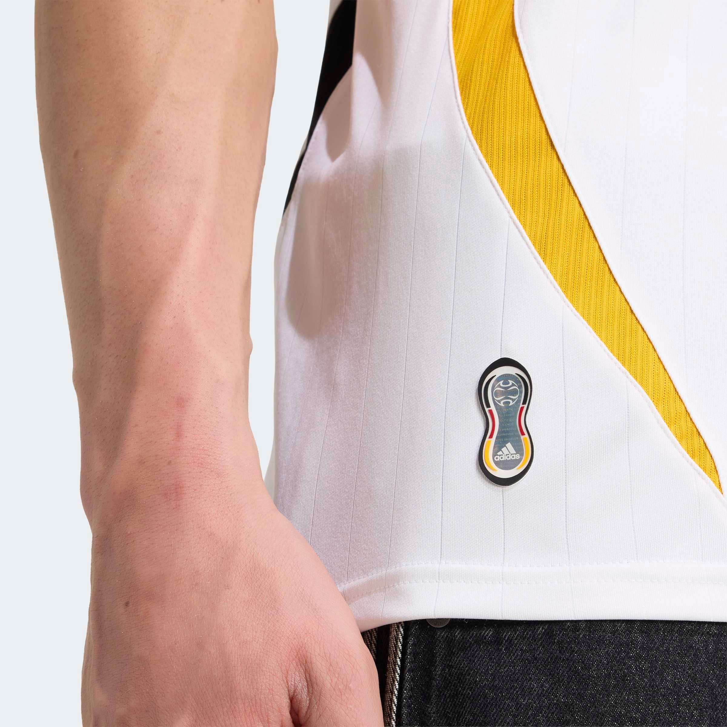 adidas Performance Fußballtrikot »DFB H JSY 06« aus Polyester, mit Rundhalsausschnitt, reguläre Passform