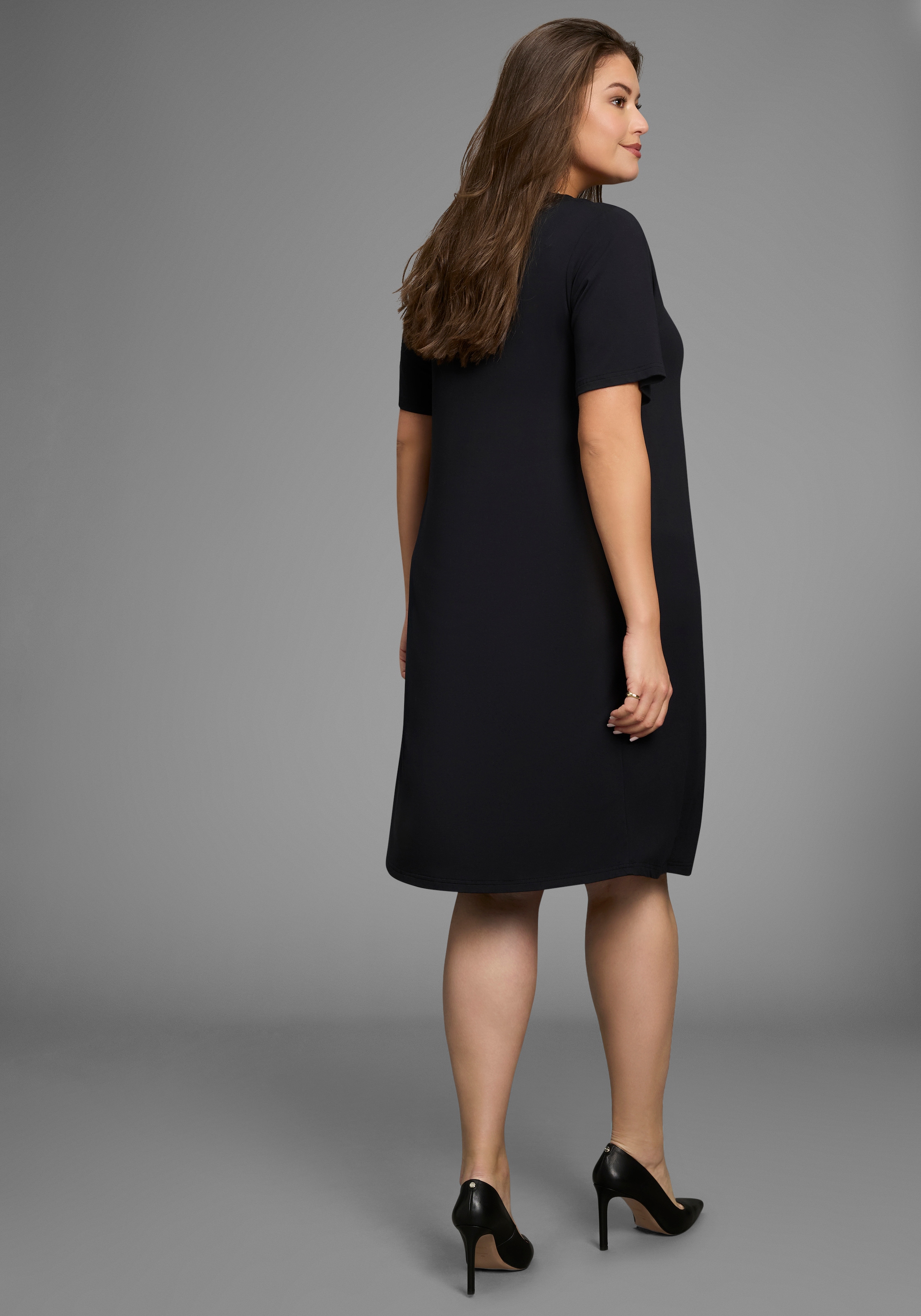 Laura Scott CURVE Jerseykleid, in leicht ausgestellter, fließender Wickelform - GROSSE GRÖSSE