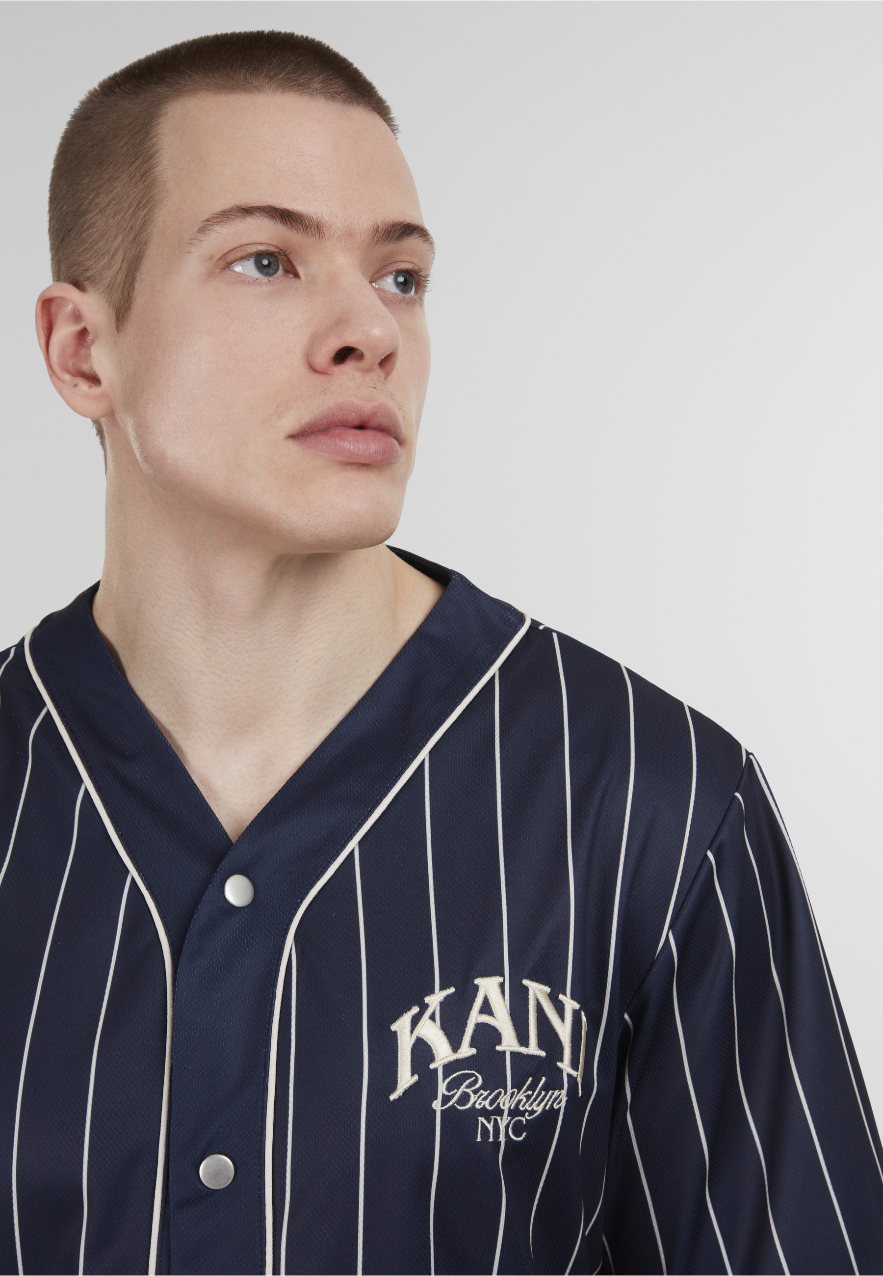 Karl Kani T-Shirt »Karl Kani Kani Pinstripe Baseball Jersey« 1