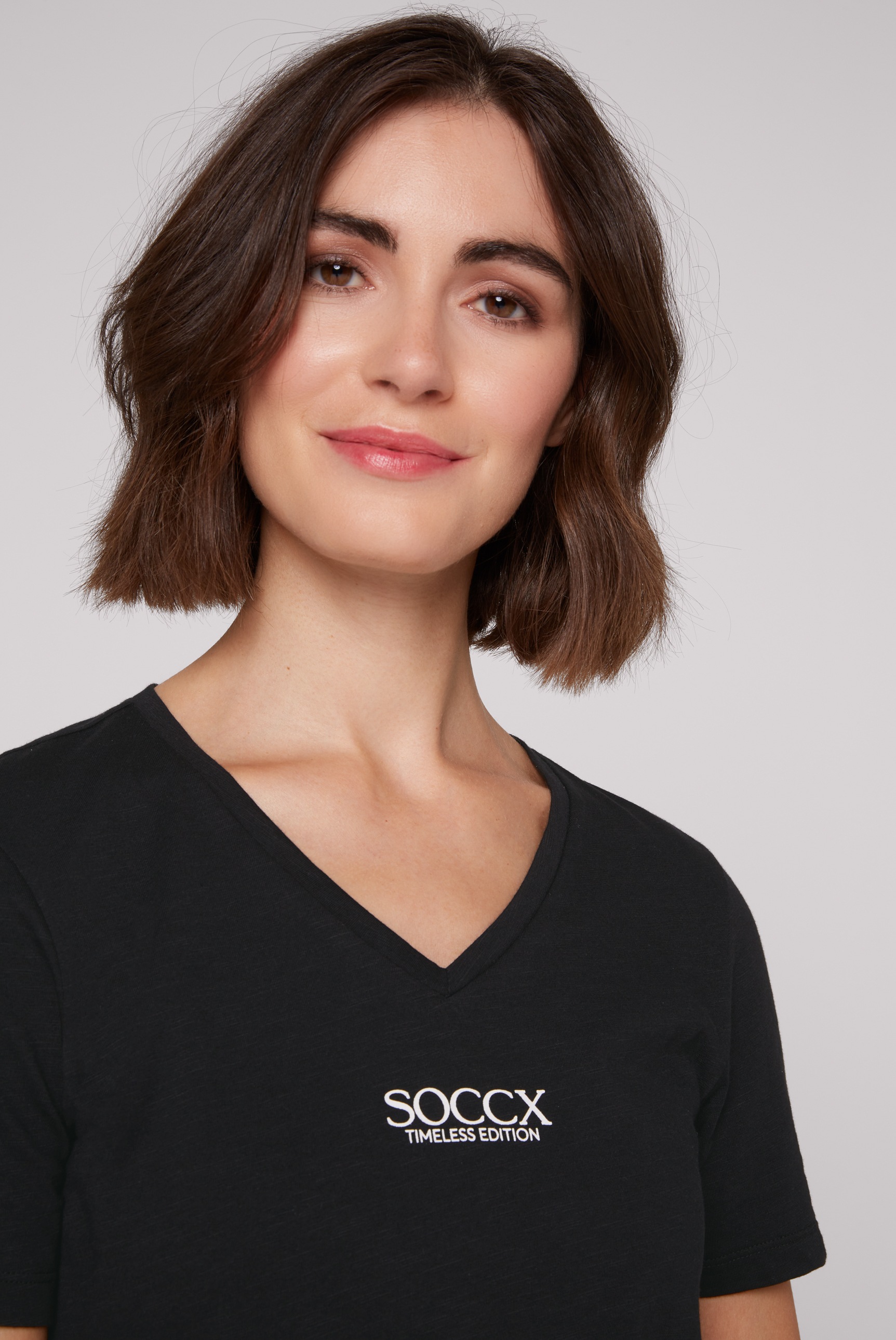 SOCCX V-Shirt, aus Baumwolle