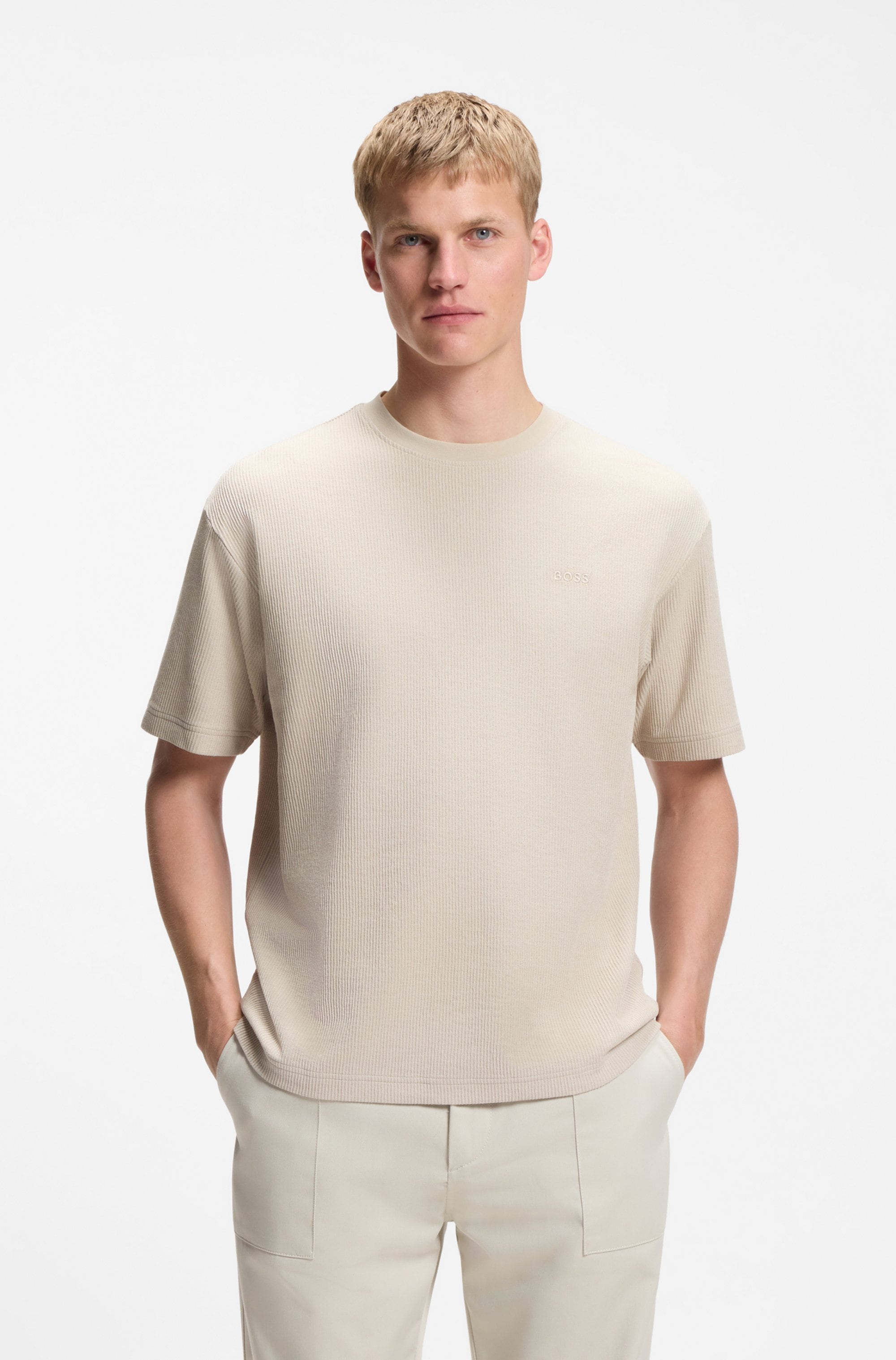 BOSS ORANGE T-Shirt Rundhalsausschnitt, Relaxed Fit, tonales Logo