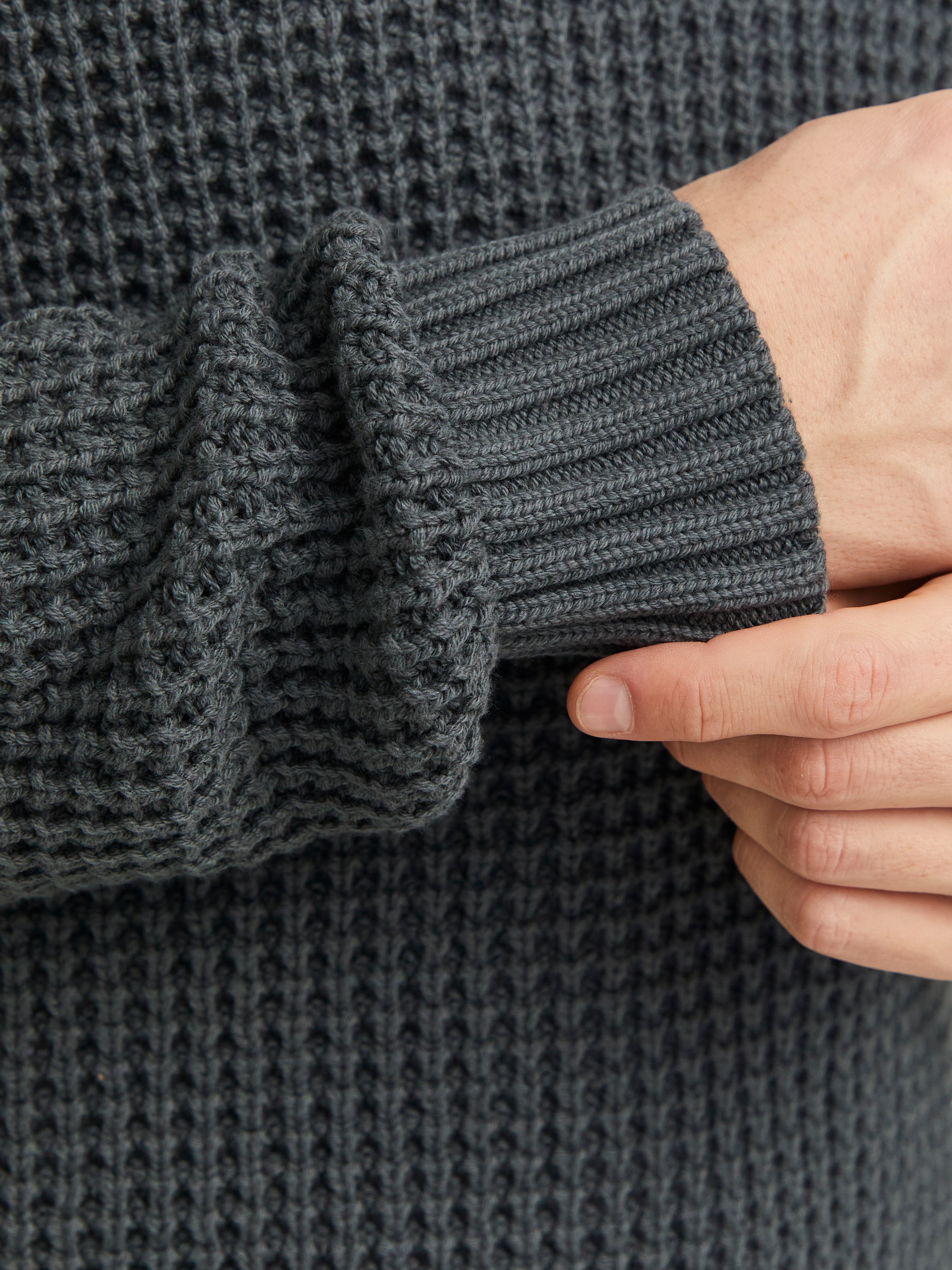 Jack & Jones Rundhalspullover »JCOZION KNIT CREW NECK BF« mit markanter Struktur