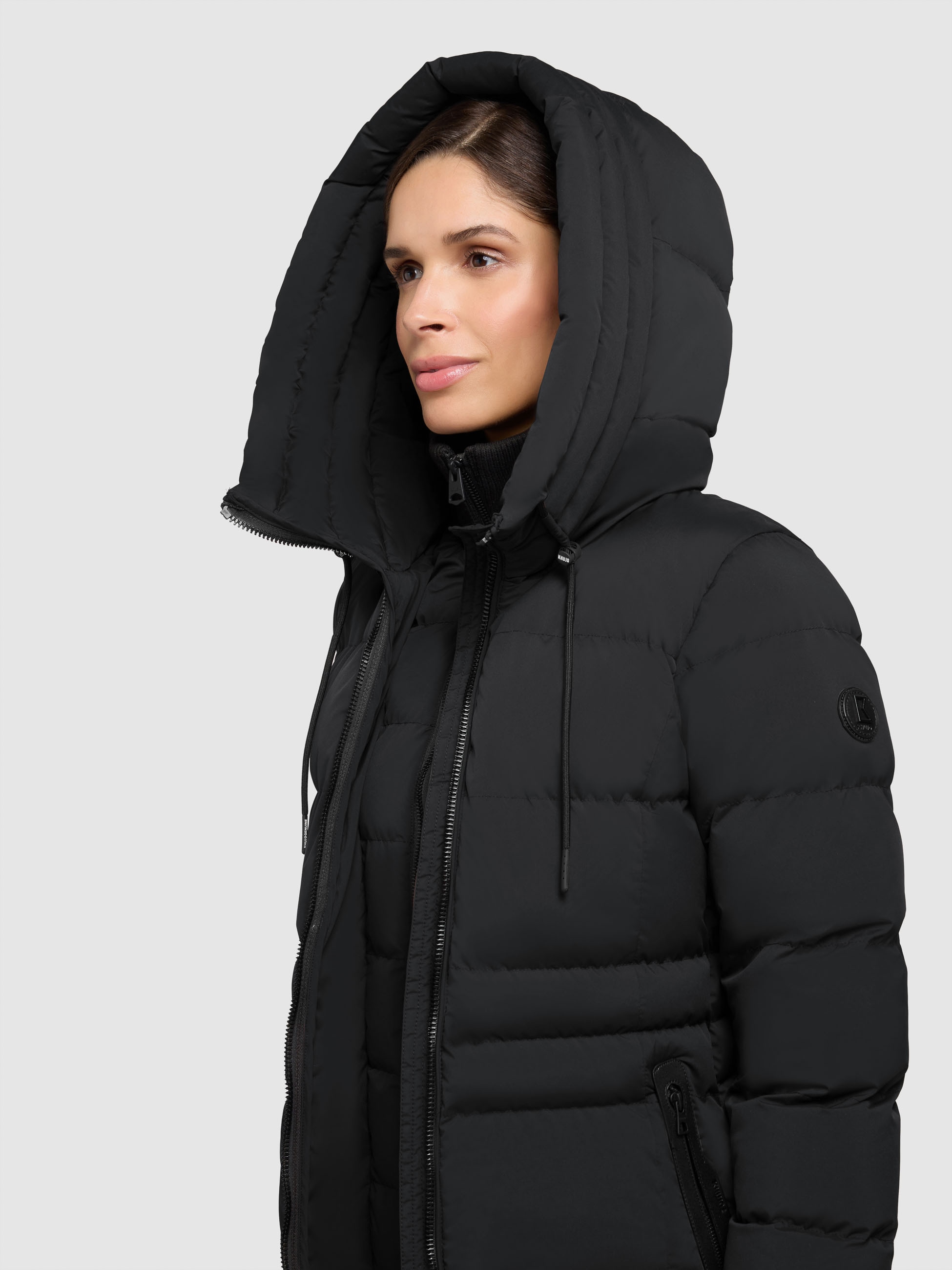 khujo Steppjacke »MATLA«, mit Kapuze, Reißverschlusstaschen mit Fleecefutter, eine Ärmeltasche
