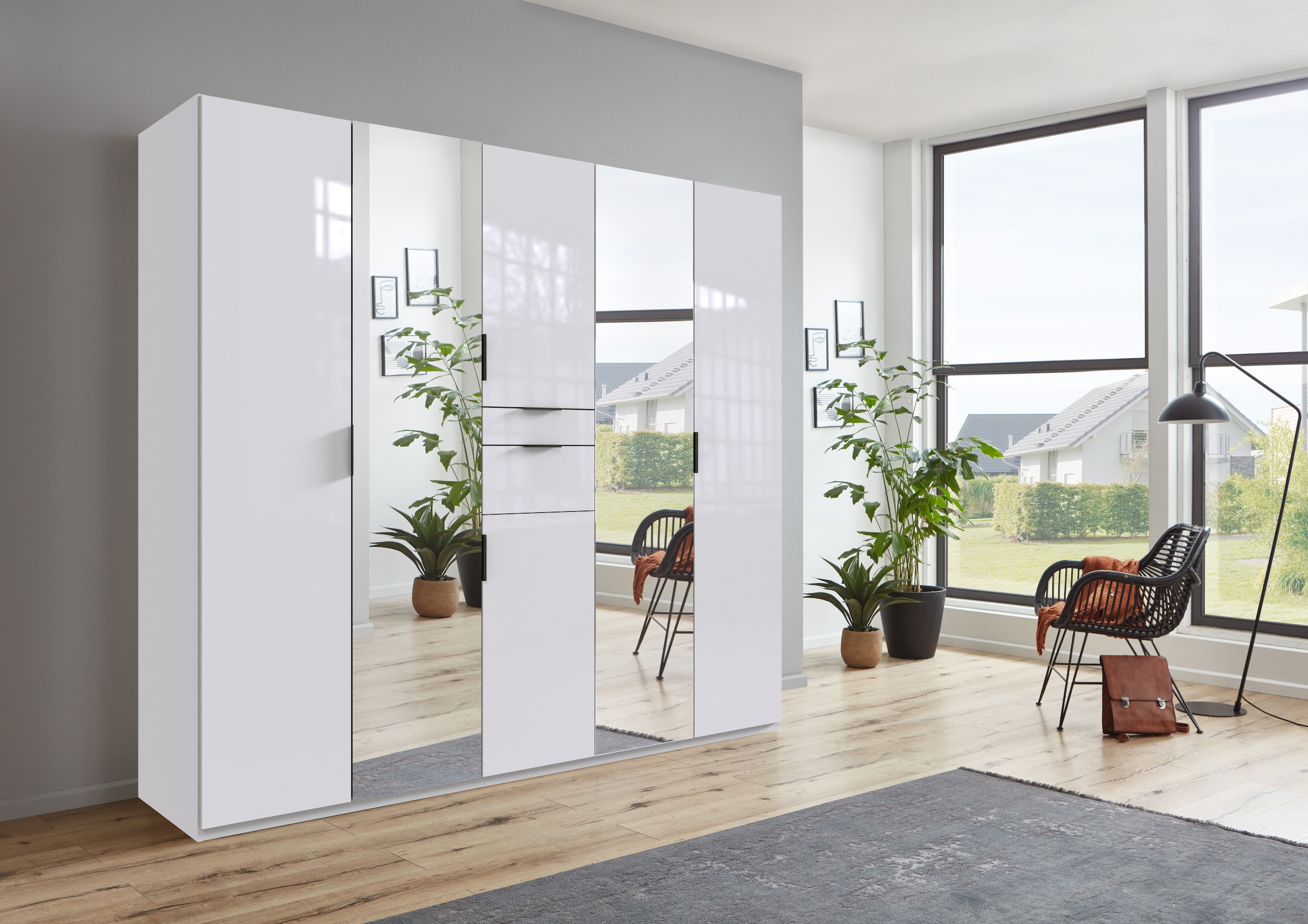 Wimex Drehtürenschrank »Moldau Kleiderschrank mit Spiegel Schlafzimmerschrank Bestseller«, Wähle deine Innenausstattung fertig konfiguriert im Schrank
