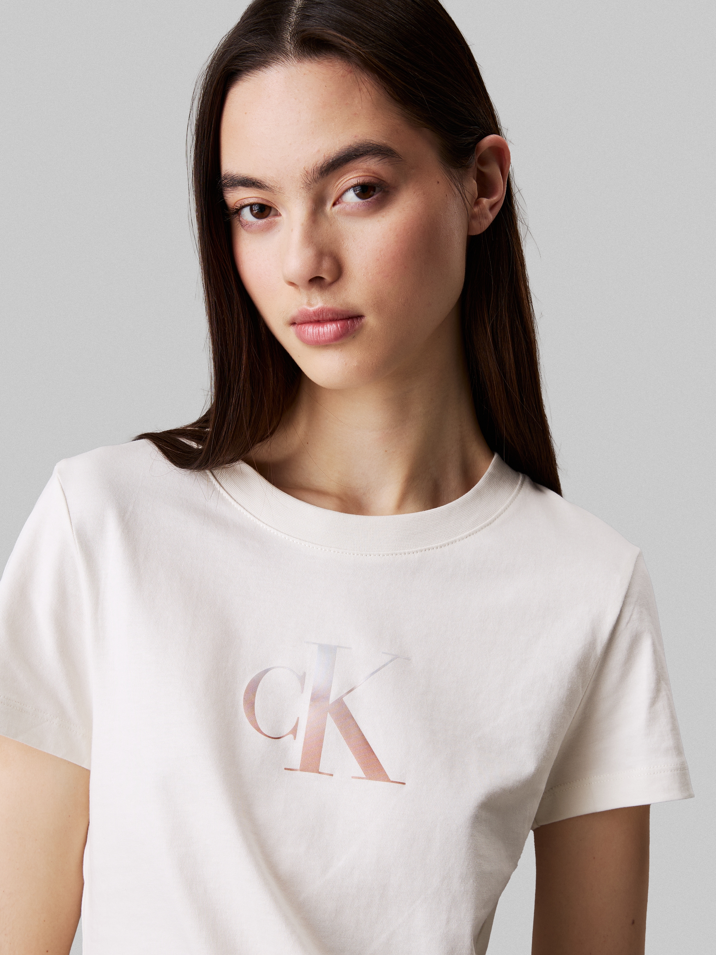 Calvin Klein Jeans Rundhalsshirt »GRADIENT CK SLIM TEE«, mit Logodruck