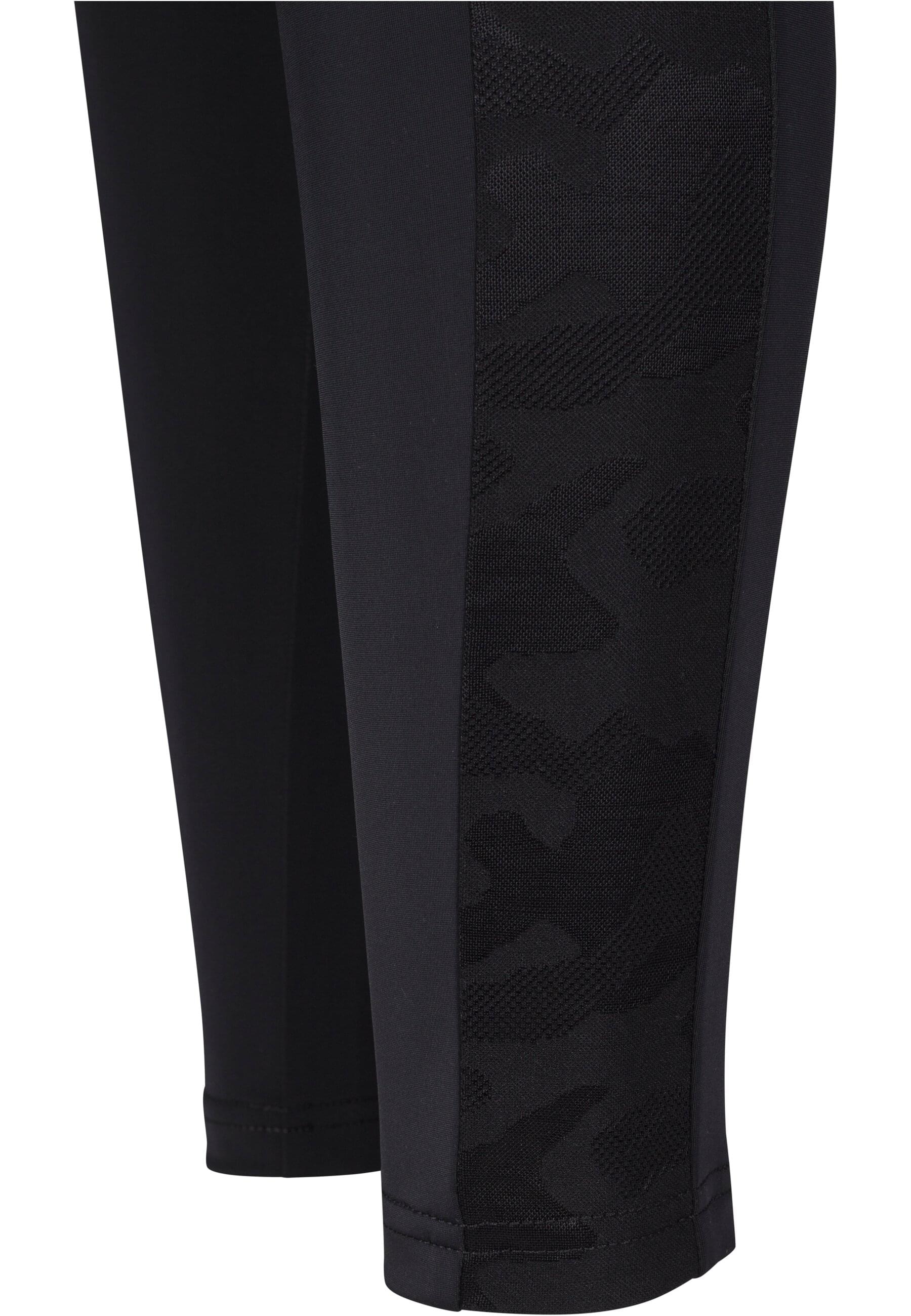 URBAN CLASSICS Leggings »Urban Classics Damen Ladies Jacquard Camo Striped Leggings«, (1 tlg.)