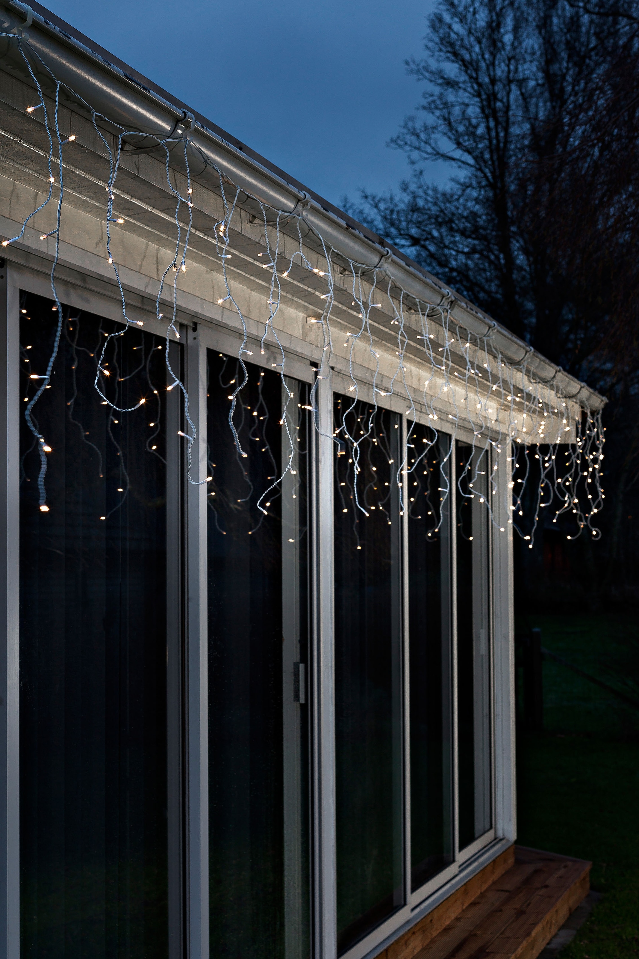 Außenbereich, bestellen Kabel aussen«, weißes LED batteriebetrieben, »Weihnachtsdeko KONSTSMIDE | LED-Lichtervorhang Eisregenvorhang, BAUR für