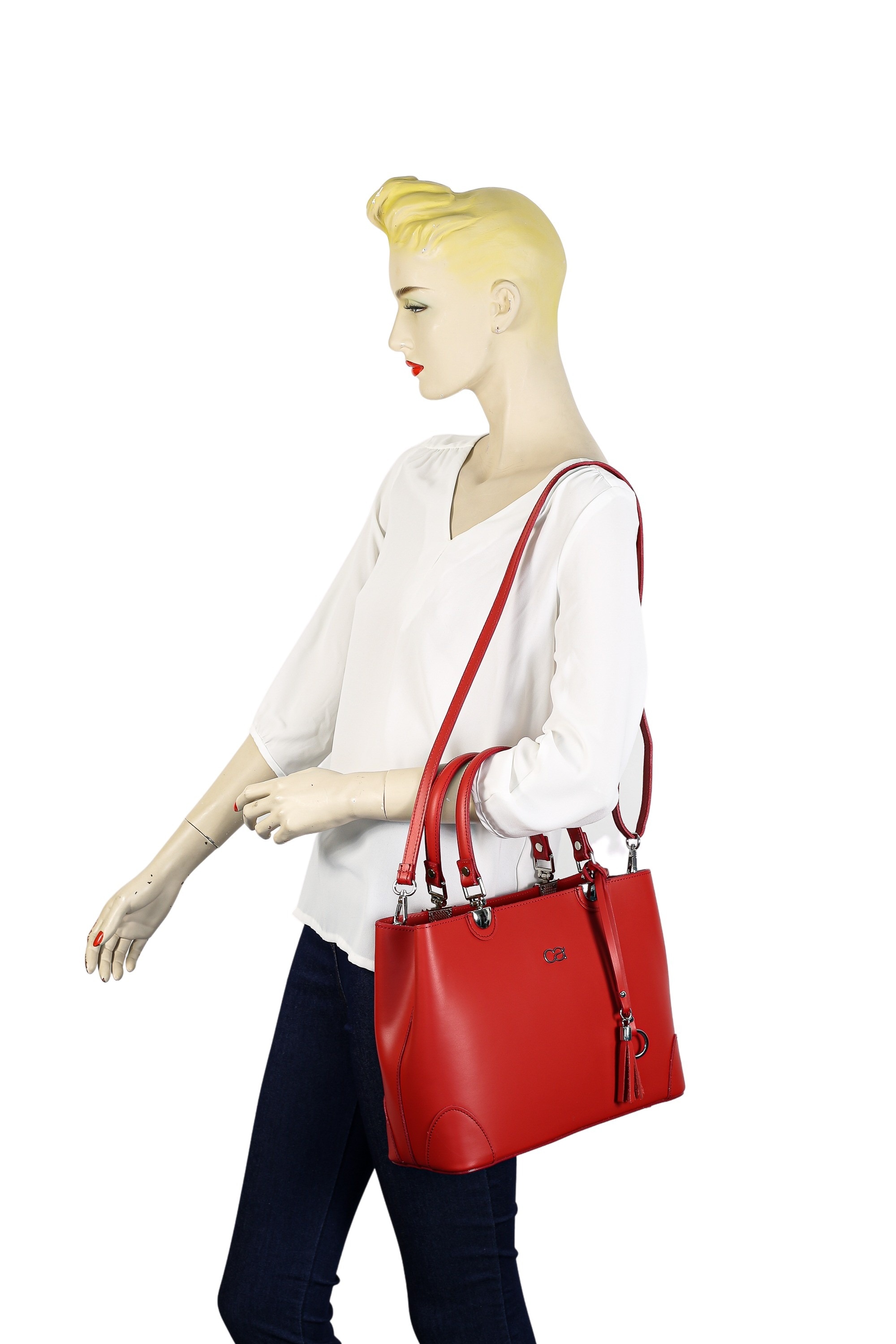 COLLEZIONE ALESSANDRO Schultertasche »Mademoiselle«, hochwertiges Rindsleder mit Quaste und Anhänger