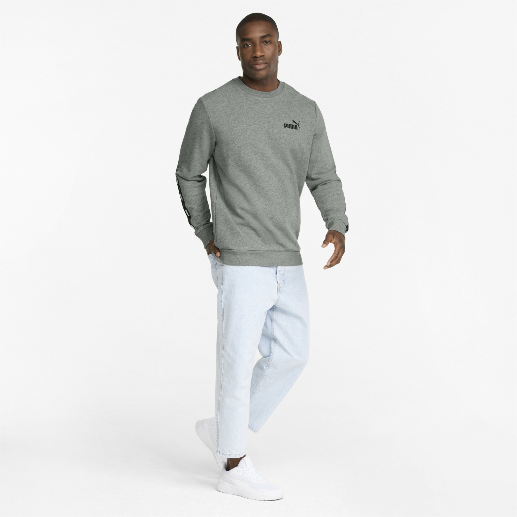 PUMA Sweatshirt »Essentials+ Sweatshirt mit Rundhalsausschnitt und Logo-Tape«