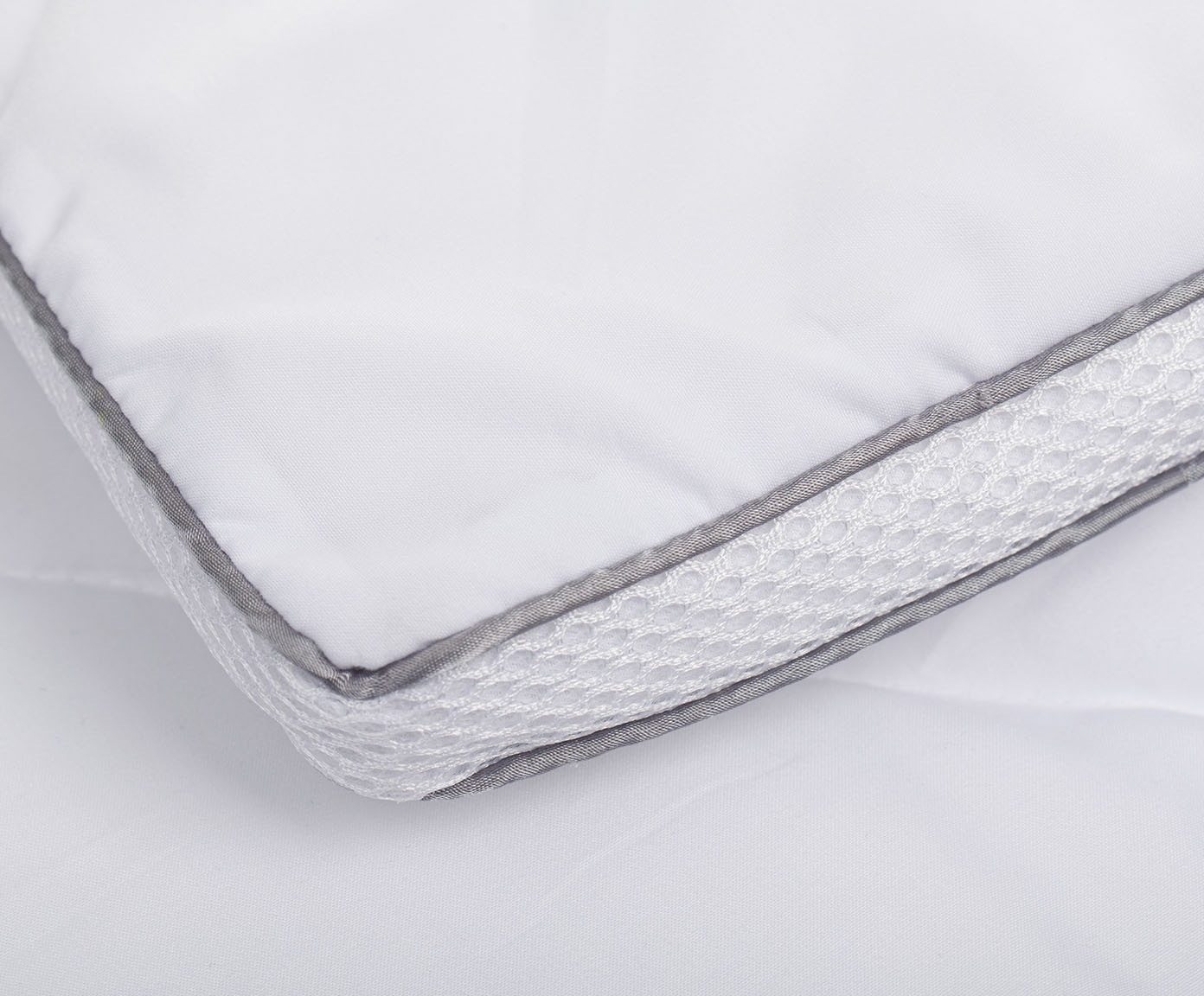 Gözze Microfaserbettdecke "Silberkante Bettdecke 135x200 & 155x220 cm" norm günstig online kaufen