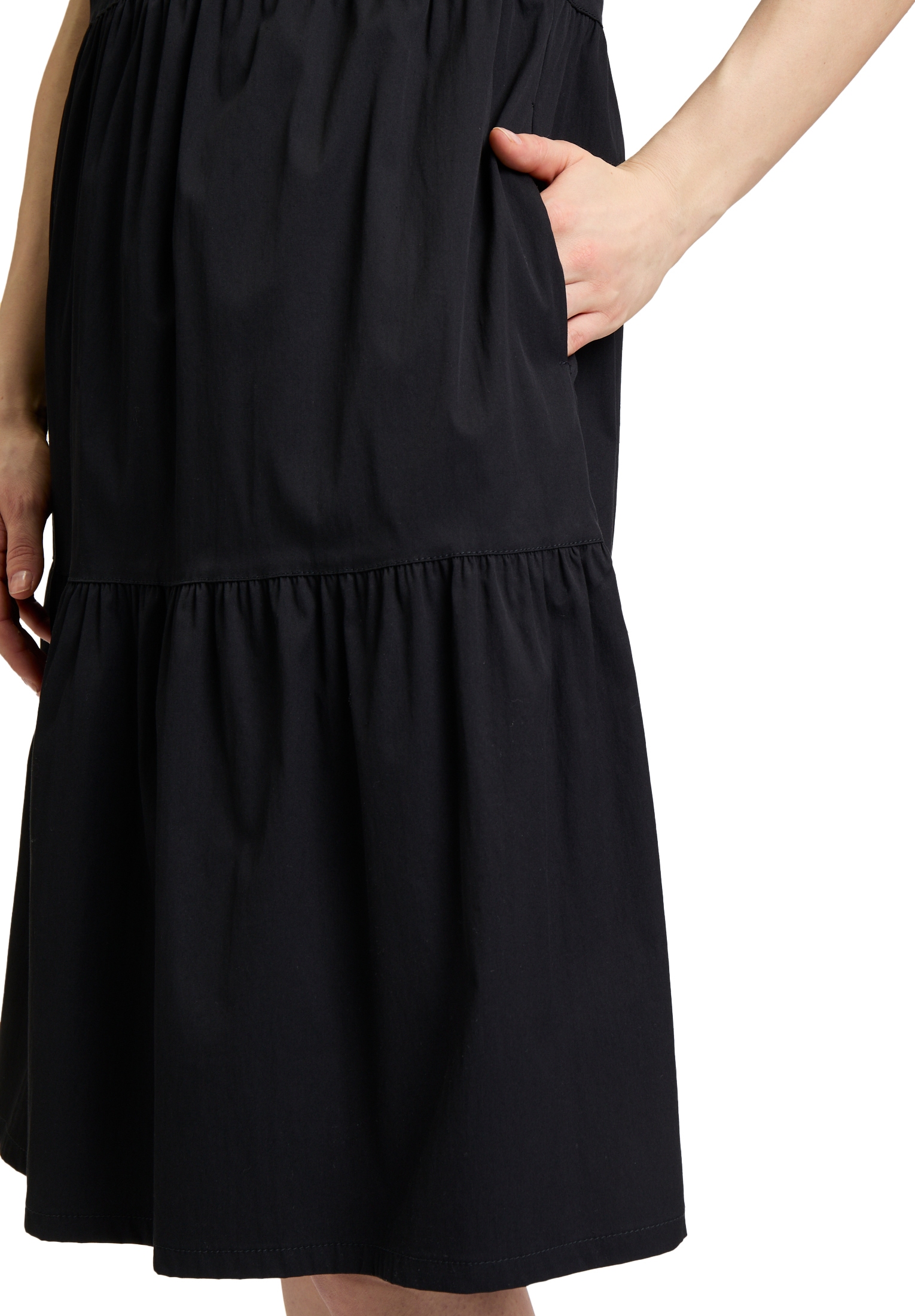 Vera Mont Sommerkleid »Vera Mont Sommerkleid mit Stufen«, Form