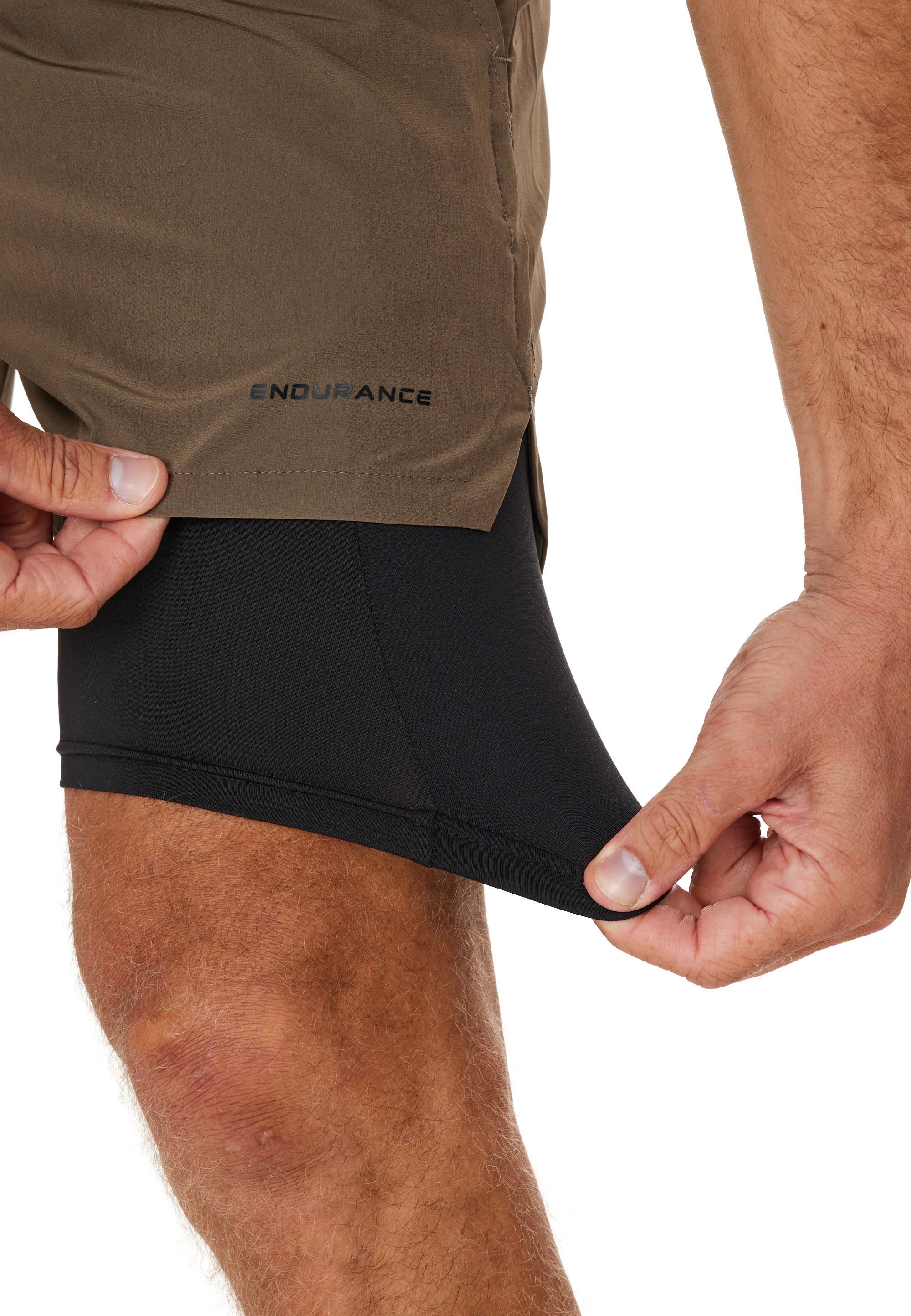 ENDURANCE Shorts »Jaivil«, mit temperaturregulierender Technologie