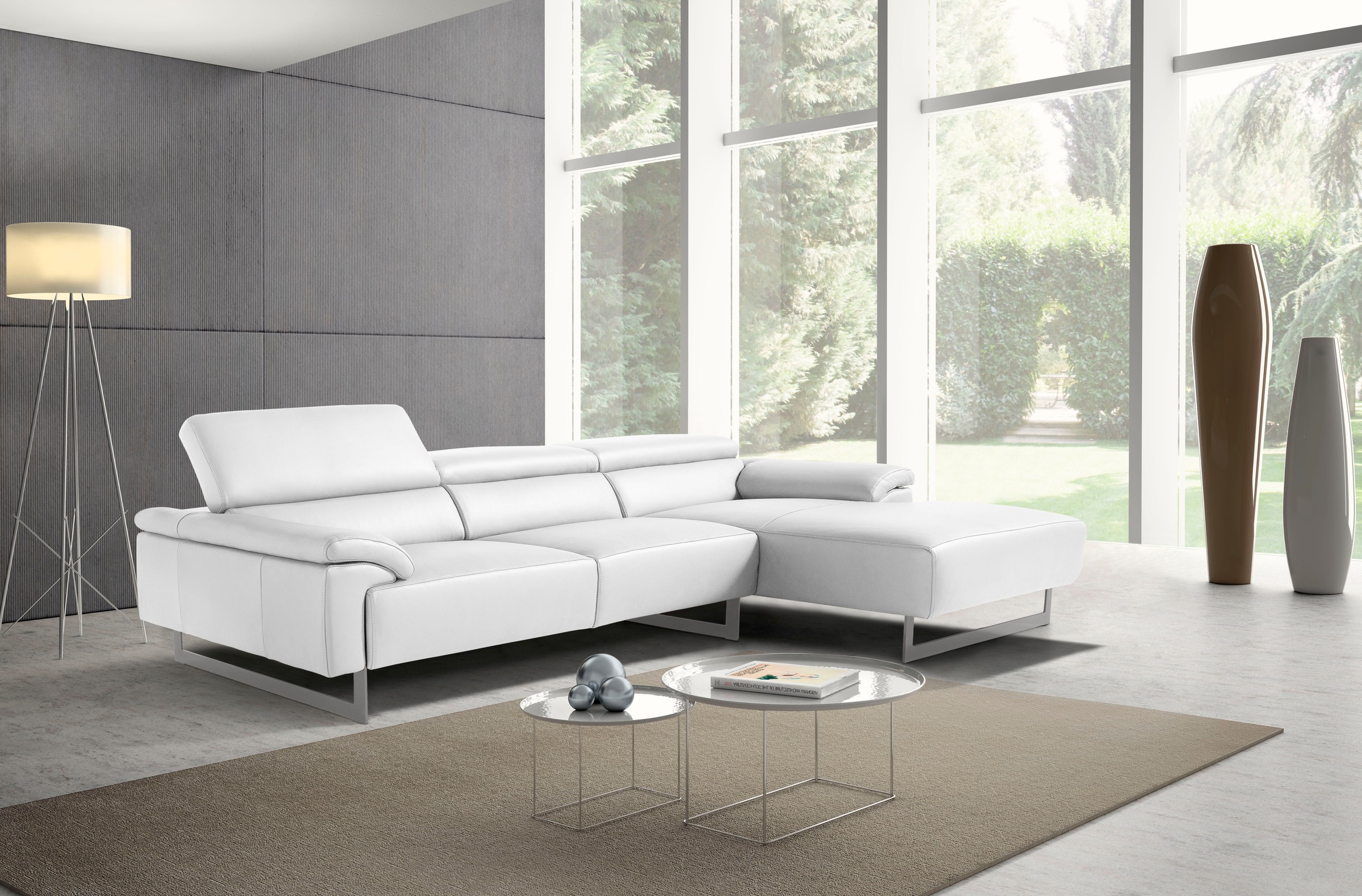 Egoitaliano Ecksofa »Malika, L-Form«, mit Recamiere, inkl. Kopfteilverstellung und chromfarbenen Metallfüßen