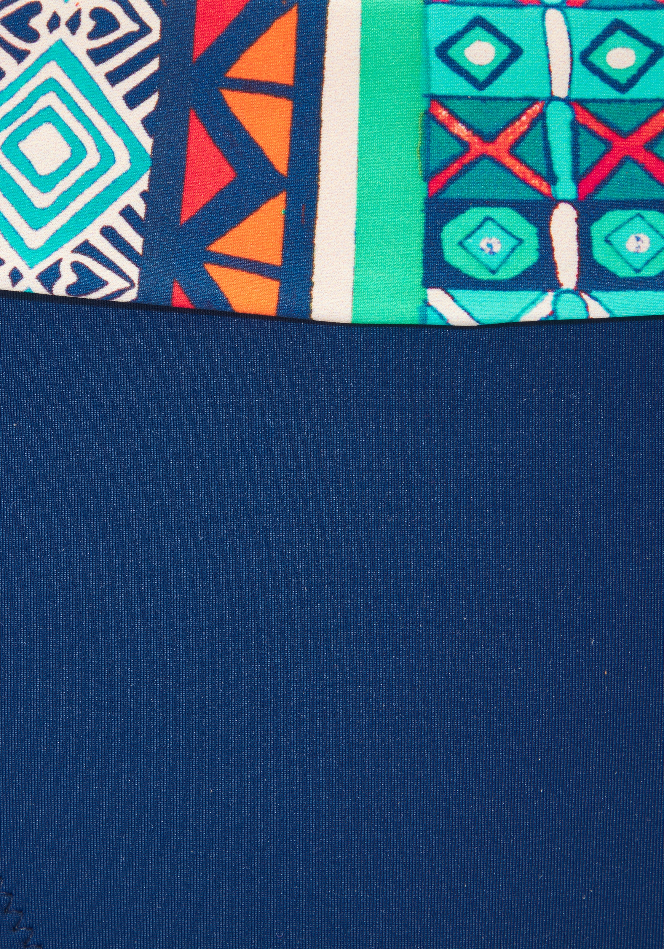 Buffalo Bügel-Bandeau-Bikini mit farbenfrohen Design