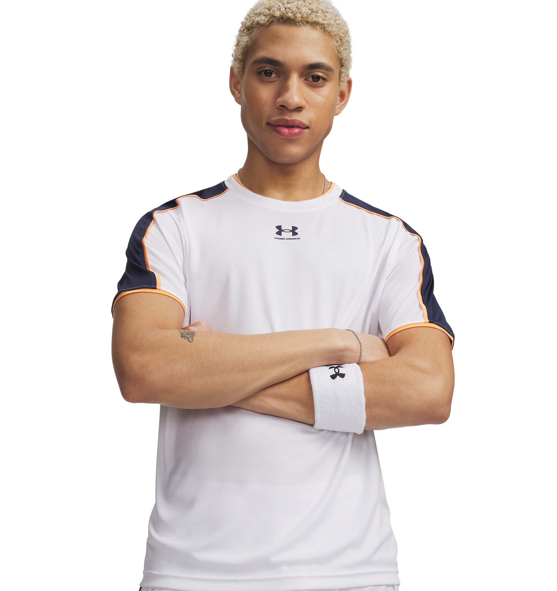 Under Armour Trainingsshirt "UA M CHALLENGER TRAIN SS" für Fußball und Training, mit Mesh-Einsätzen, geruchsregulierend