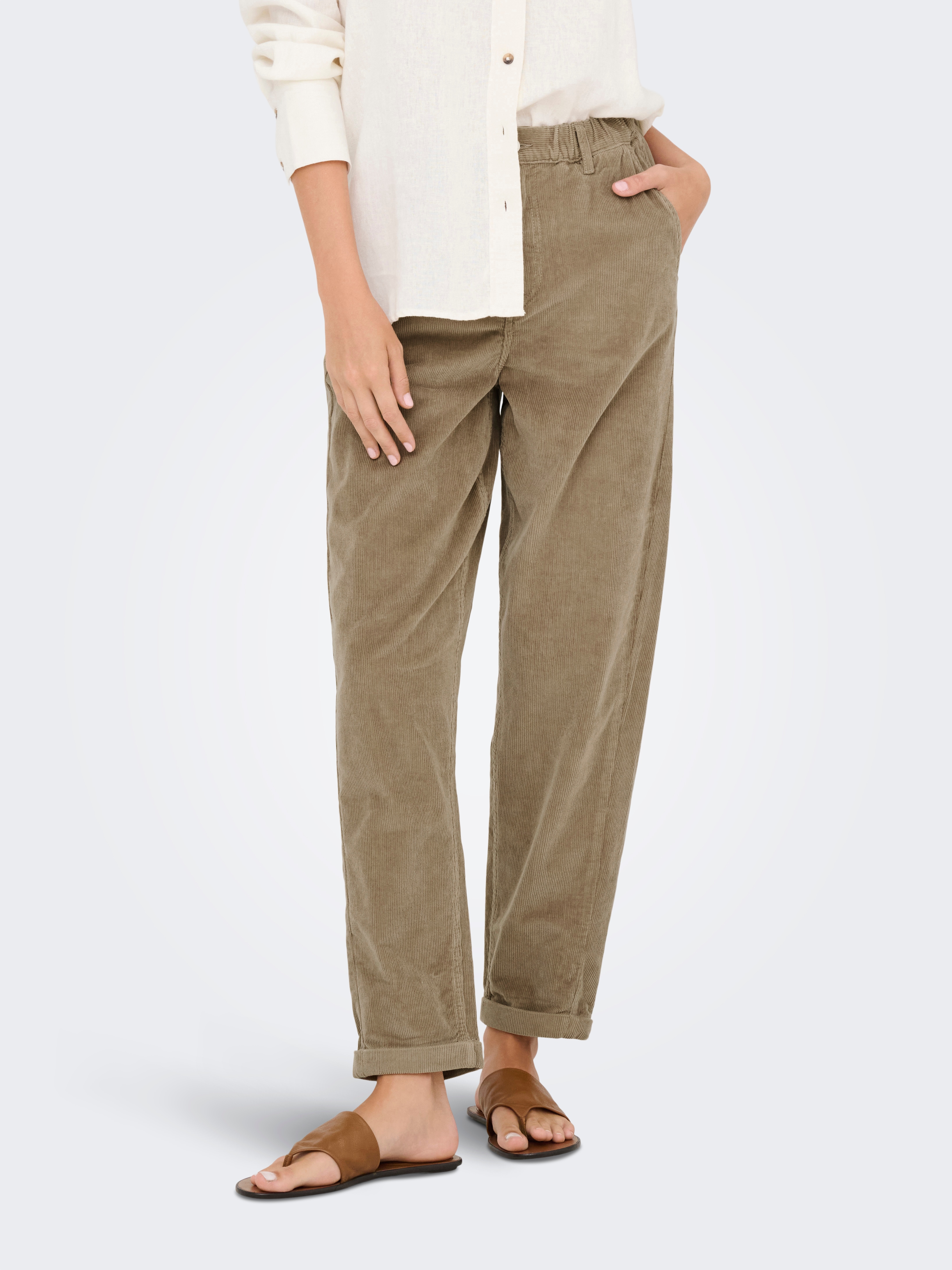 ONLY "ONLFLORA MW ELA CORD CAROT PANT PNT NOOS" Baumwollmischung, Cord, Karottenform