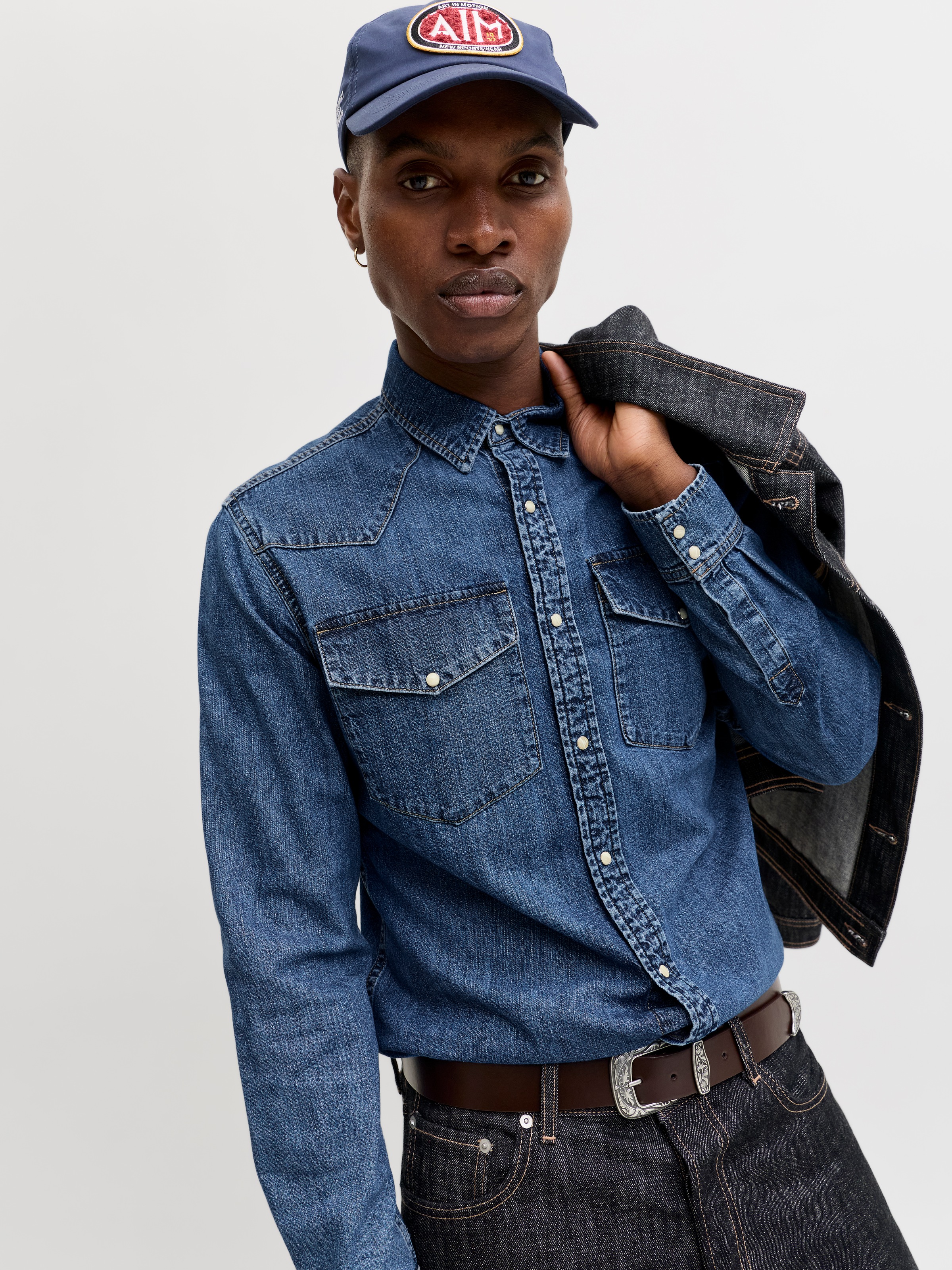 Jack & Jones Jeanshemd "JJEWESTERN JJSHIRT AT 187 NOOS" mit Brusttaschen günstig online kaufen