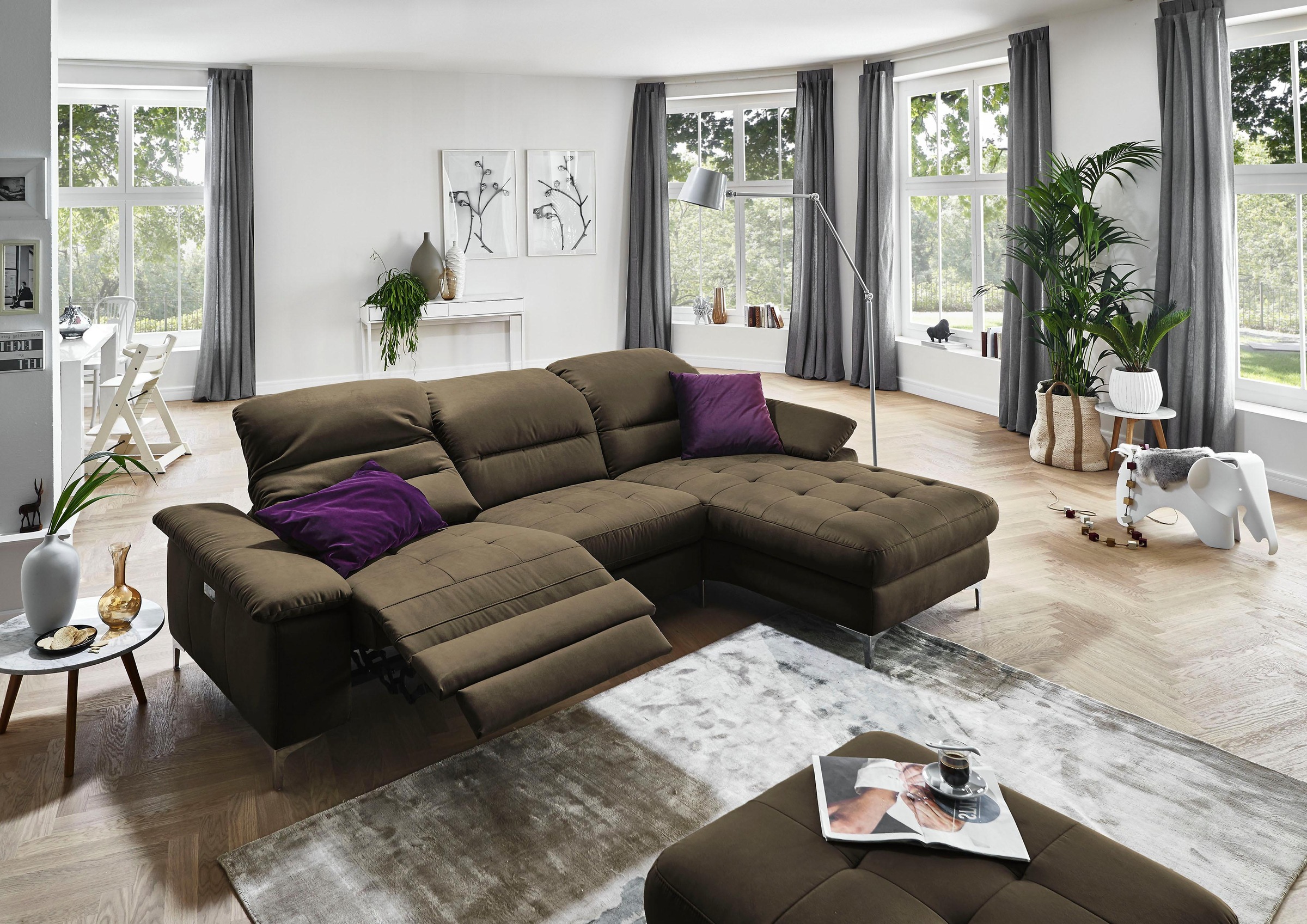 Places of Style Ecksofa »Basel L-Form«, mit vollmotorischer Relaxfunktion und motorischer Recamiere