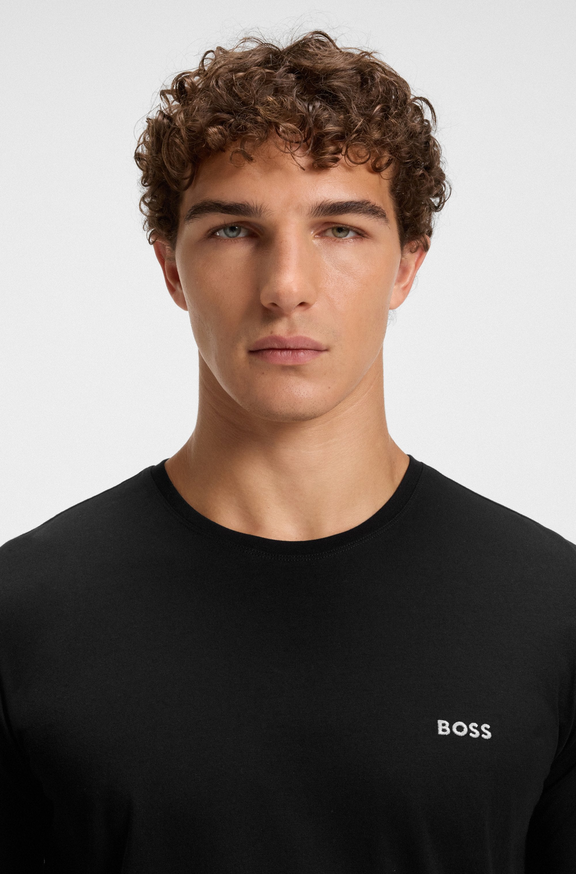 BOSS T-Shirt »Mix&Match T-Shirt R«, mit BOSS Stickerei auf der Brust