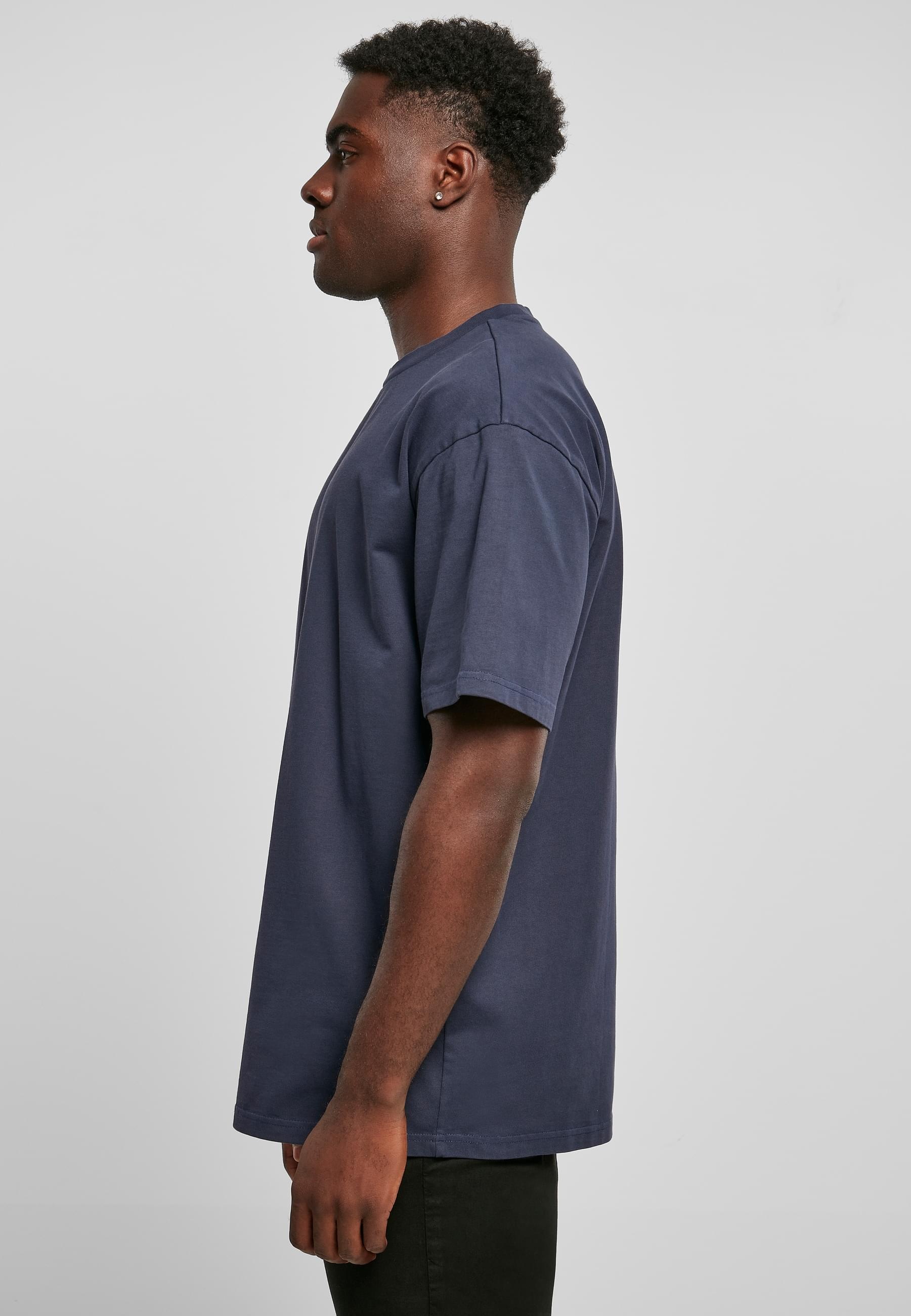 URBAN CLASSICS Kurzarmshirt »Urban Classics Herren Heavy Oversized Garment Dye Tee«, (1 tlg.)