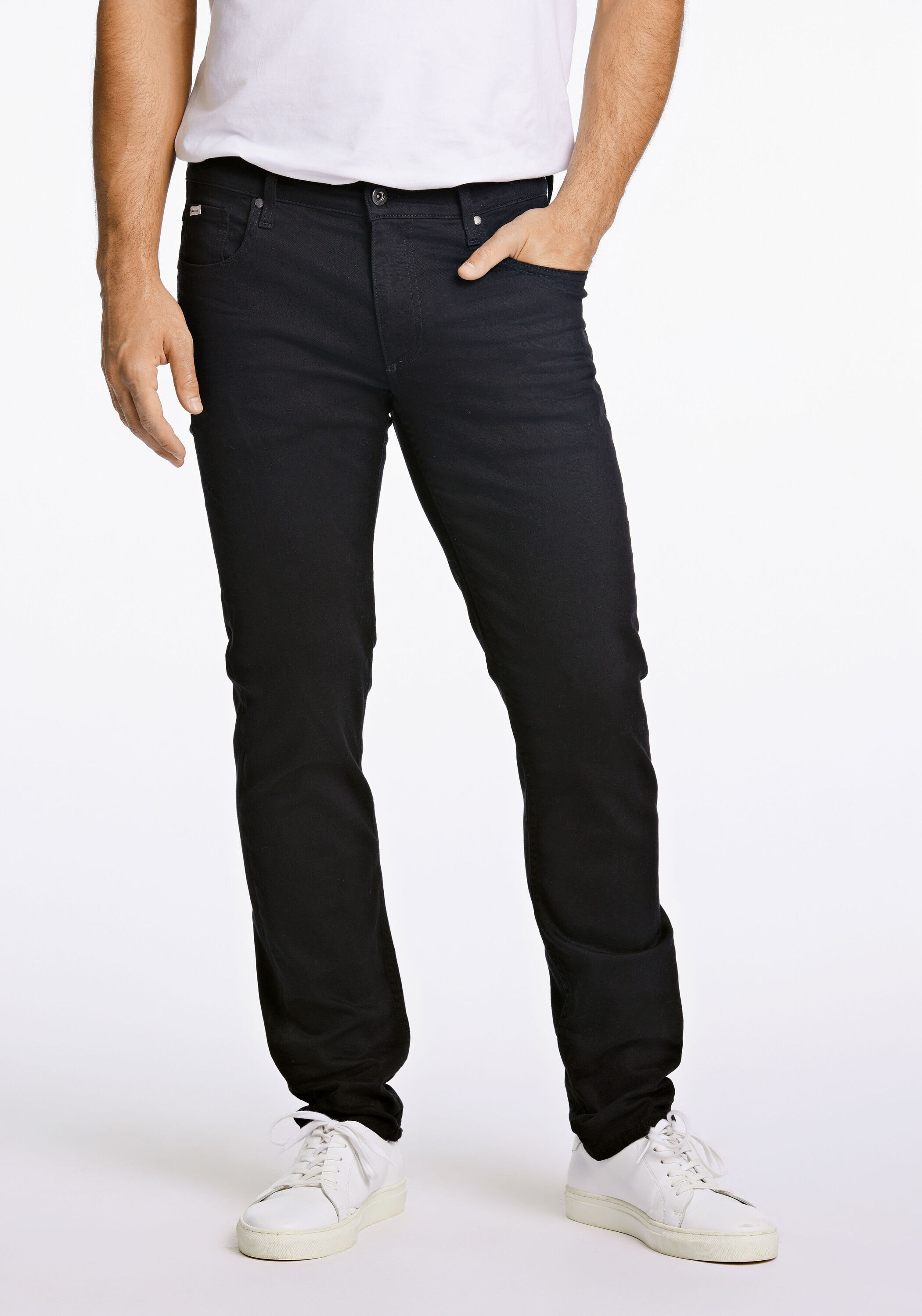 LINDBERGH Herren 5-Pocket-Jeans "Jeans Tapered Fit", schwarz, Gr. 38, Obermaterial: 78% Baumwolle, 15% Lyocell, 5% Polyester, 2% Elasthan, Jeans