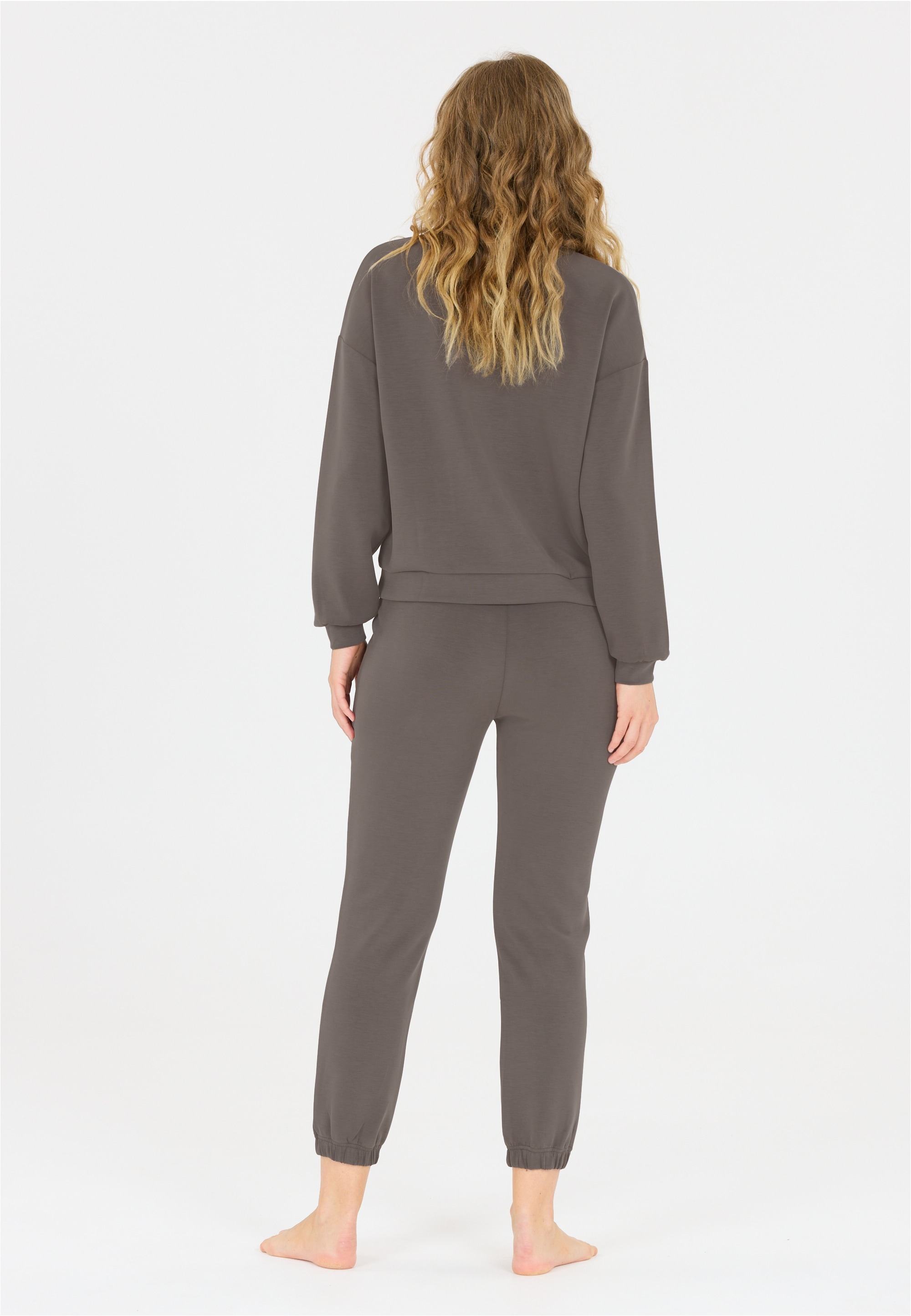 ATHLECIA Sweathose »Jillnana V2«, aus angenehm weichem Material