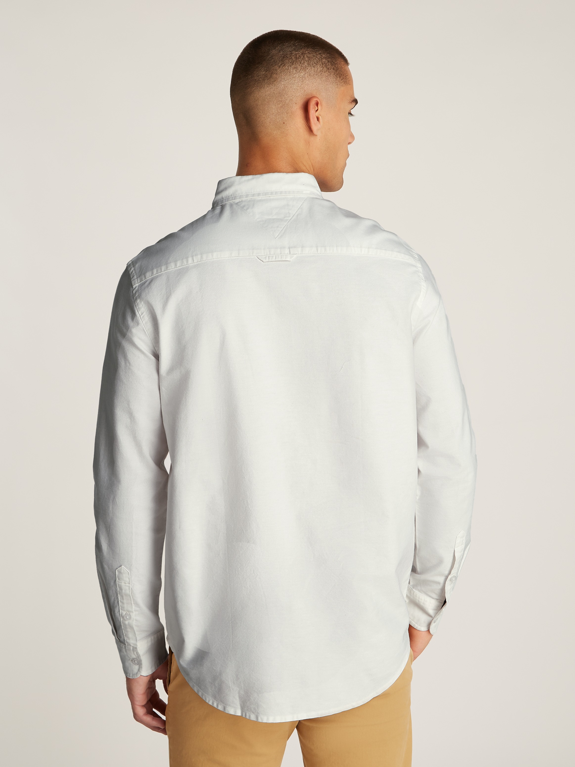 Tommy Jeans Langarmhemd "TJM REG OXFORD SHIRT EXT", mit Logostickerei günstig online kaufen