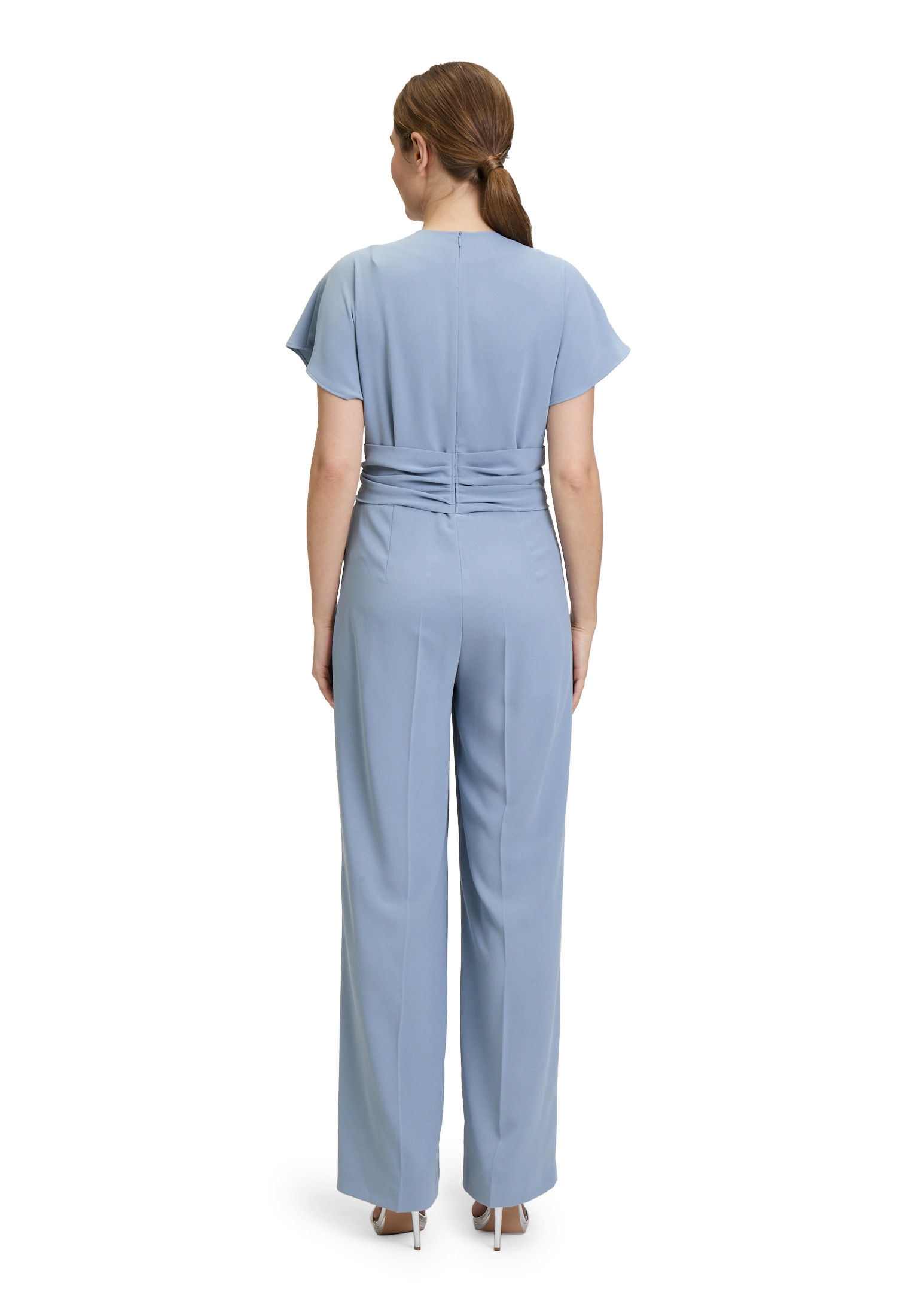Vera Mont Overall »Vera Mont Jumpsuit mit Raffung«, (1 tlg.), Bunddetail