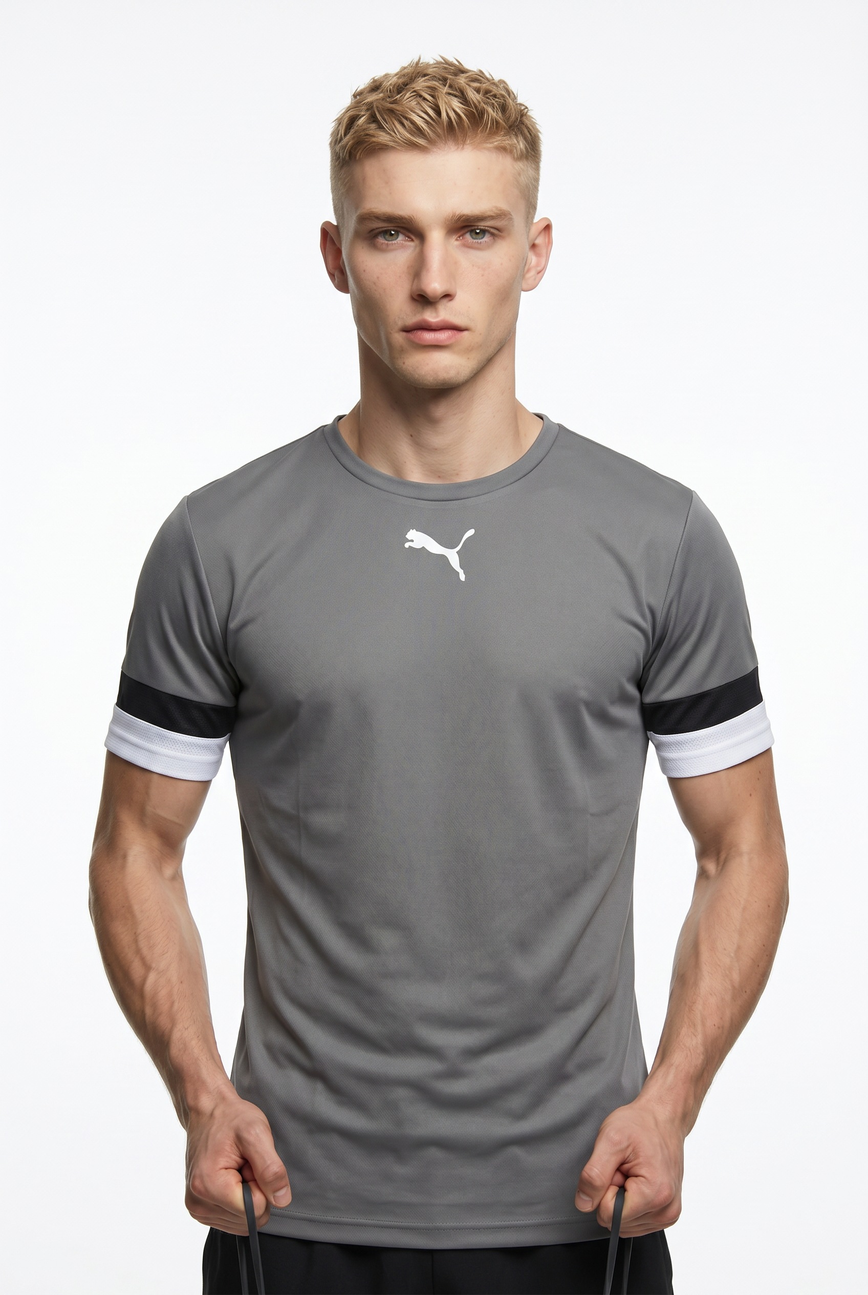 PUMA "TEAMRISE JERSEY" Regular Fit, mit Rundhalsausschnitt, mit Mesh-Details an den Ärmeln