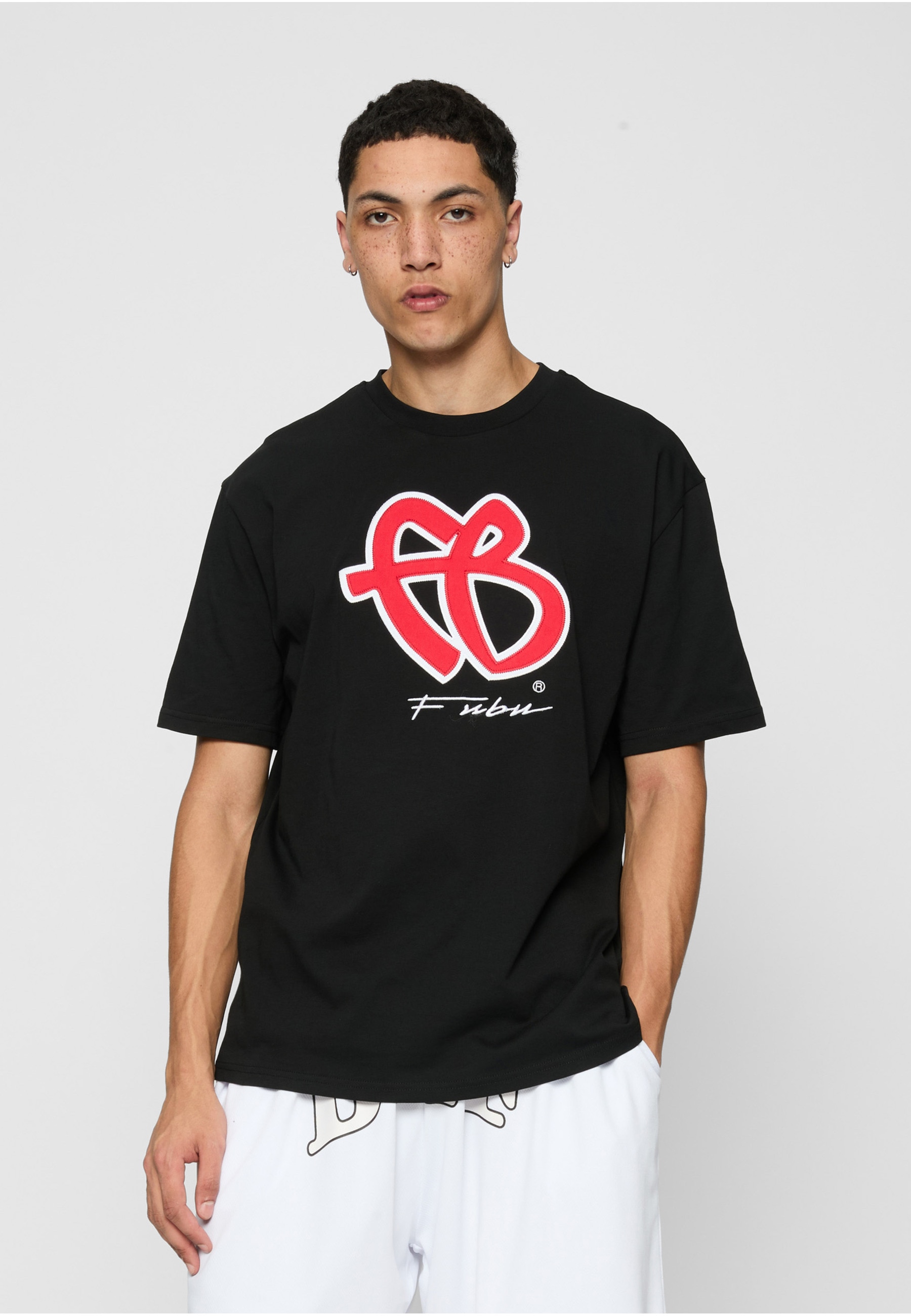 Fubu T-Shirt »Fubu FBMQ320071 BLK Fubu FB Classic T-Shirt« 1 Stk.