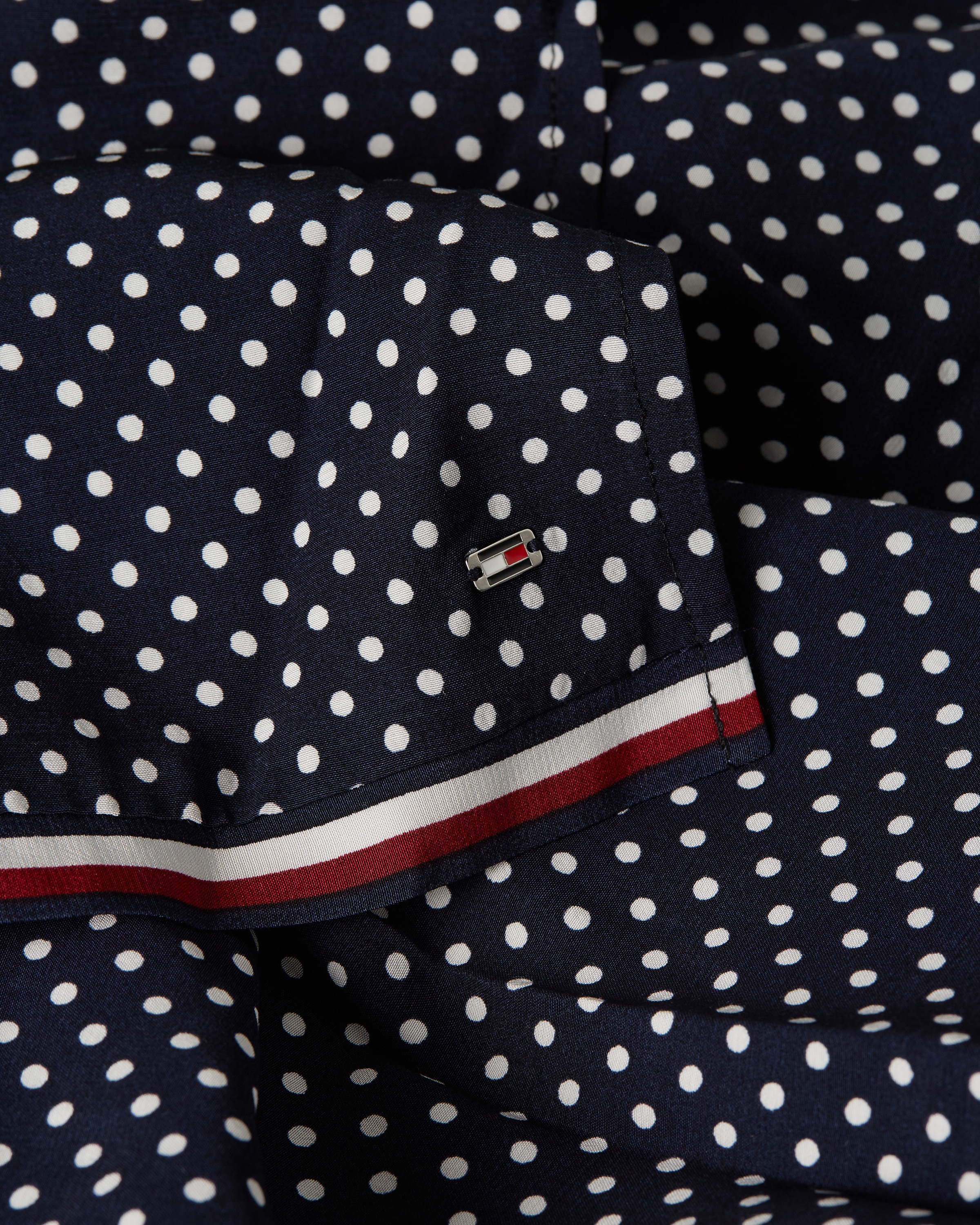 Tommy Hilfiger Curve Hemdblusenkleid »CRV POLKADOT MIDI SHIRT DRESS«, PLUS  SIZE CURVE,mit Polka-Dots allover für bestellen | BAUR