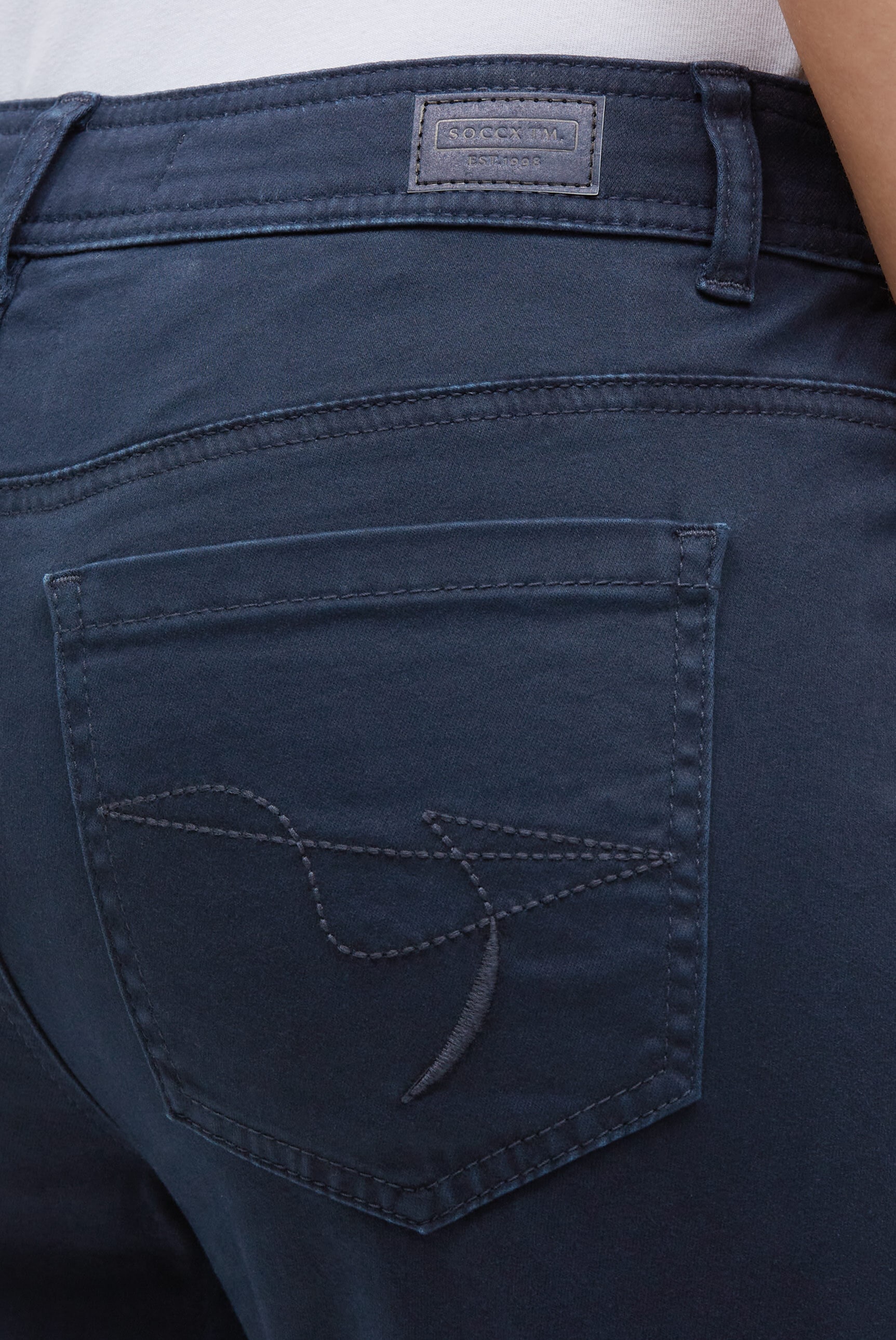 SOCCX Comfort-fit-Jeans mit verkürztem Bein