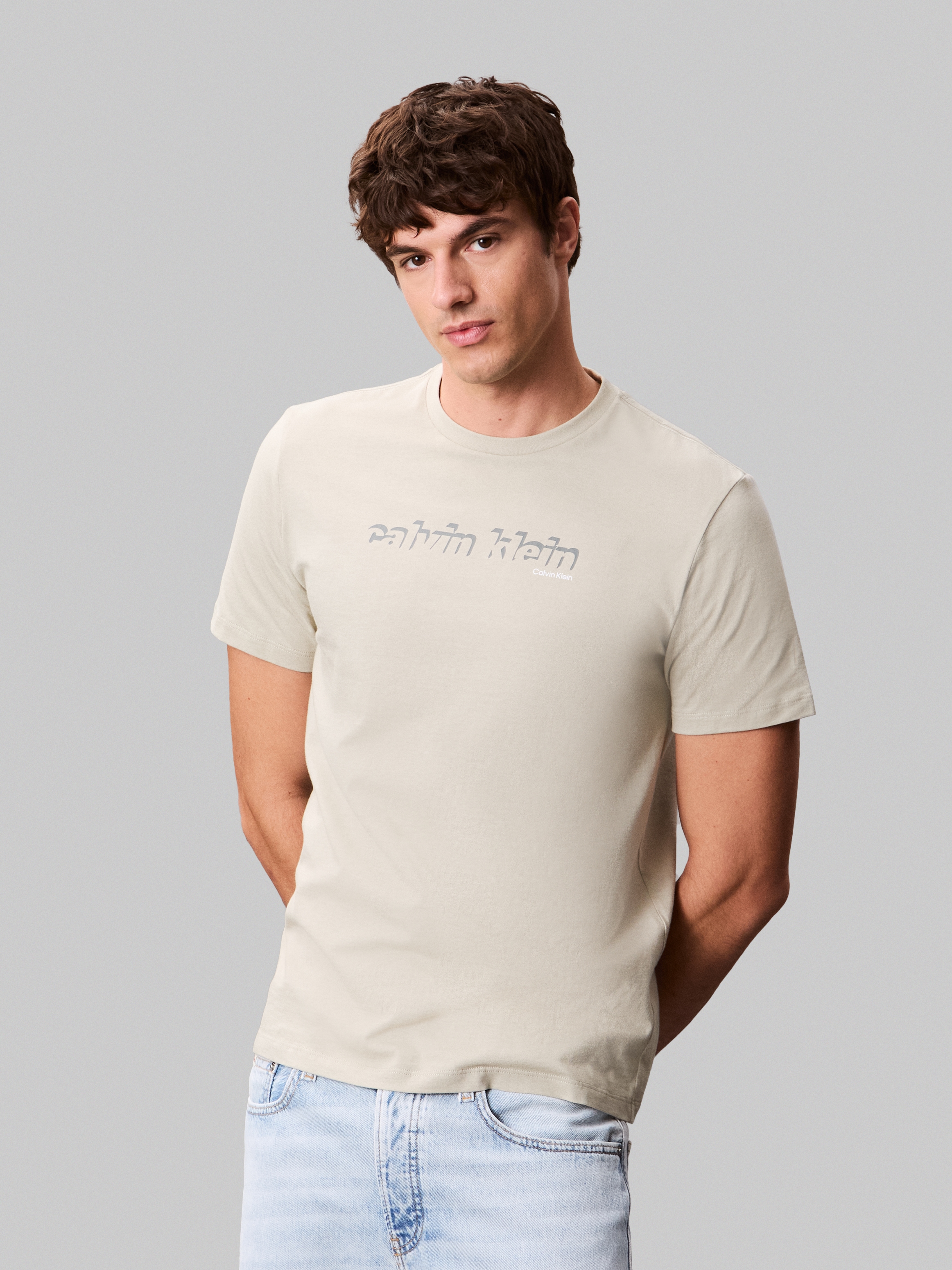Calvin Klein Jeans T-Shirt "SS 30s E CLVN LN 3D", Mit Rundhalsausschnitt günstig online kaufen