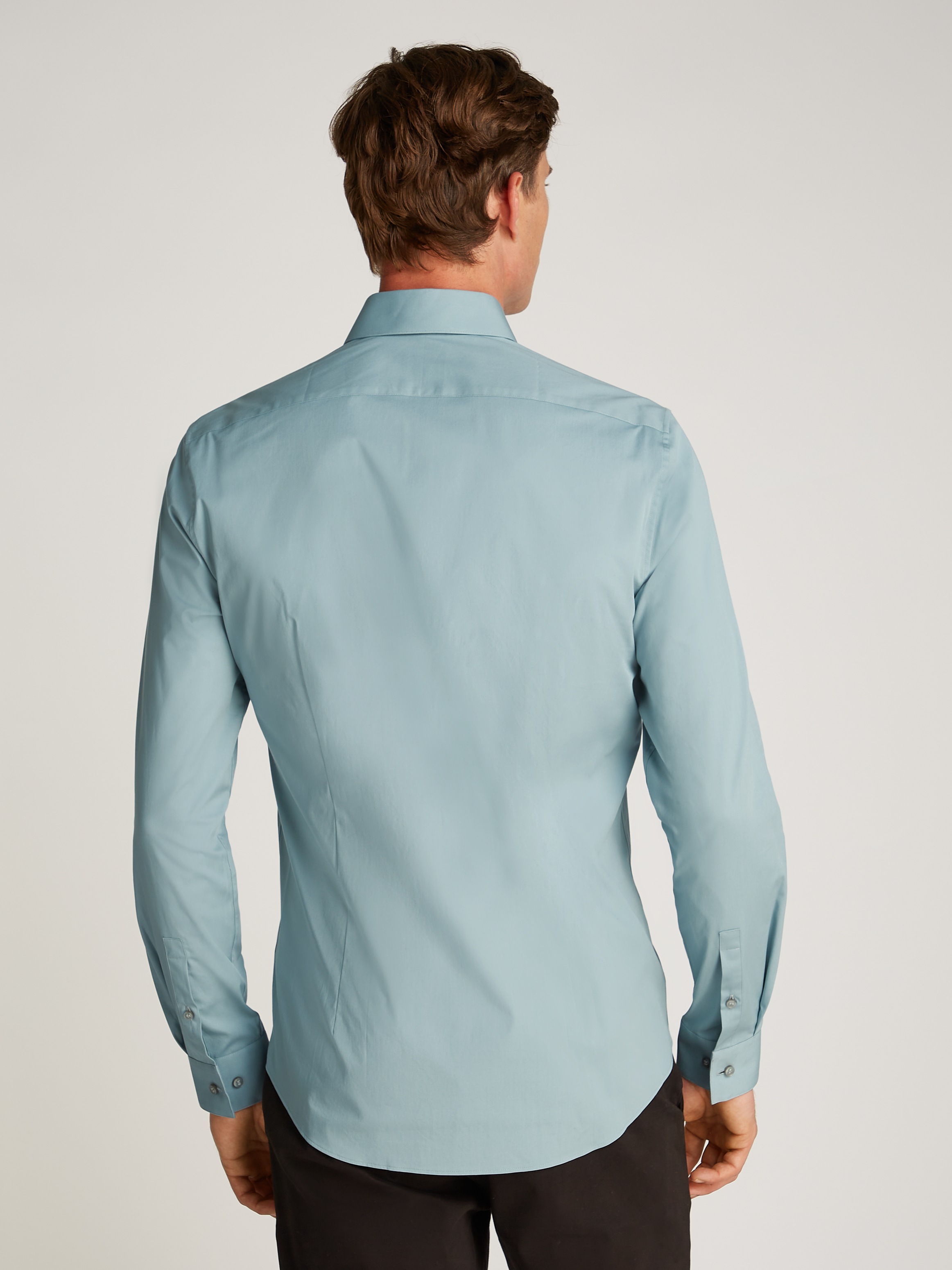 Calvin Klein Businesshemd »POPLIN STRETCH SLIM SHIRT« mit Kentkragen, Logoprint auf Brusthöhe